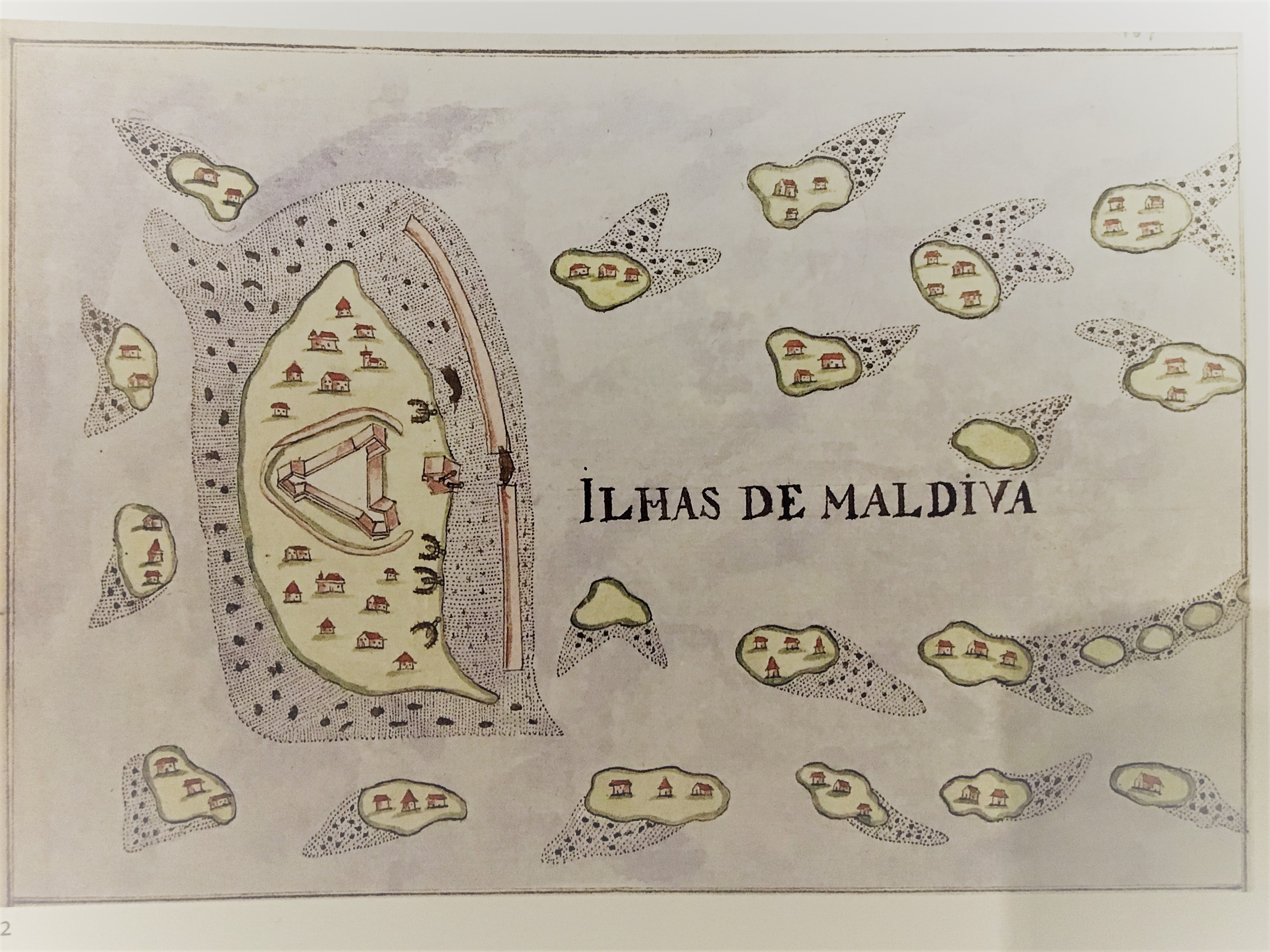 Gambar Portugis abad ke-17 tentang benteng Maladewa dan kepulauan tersebut. Dalam buku Benteng Antonio Bocarro (1632).