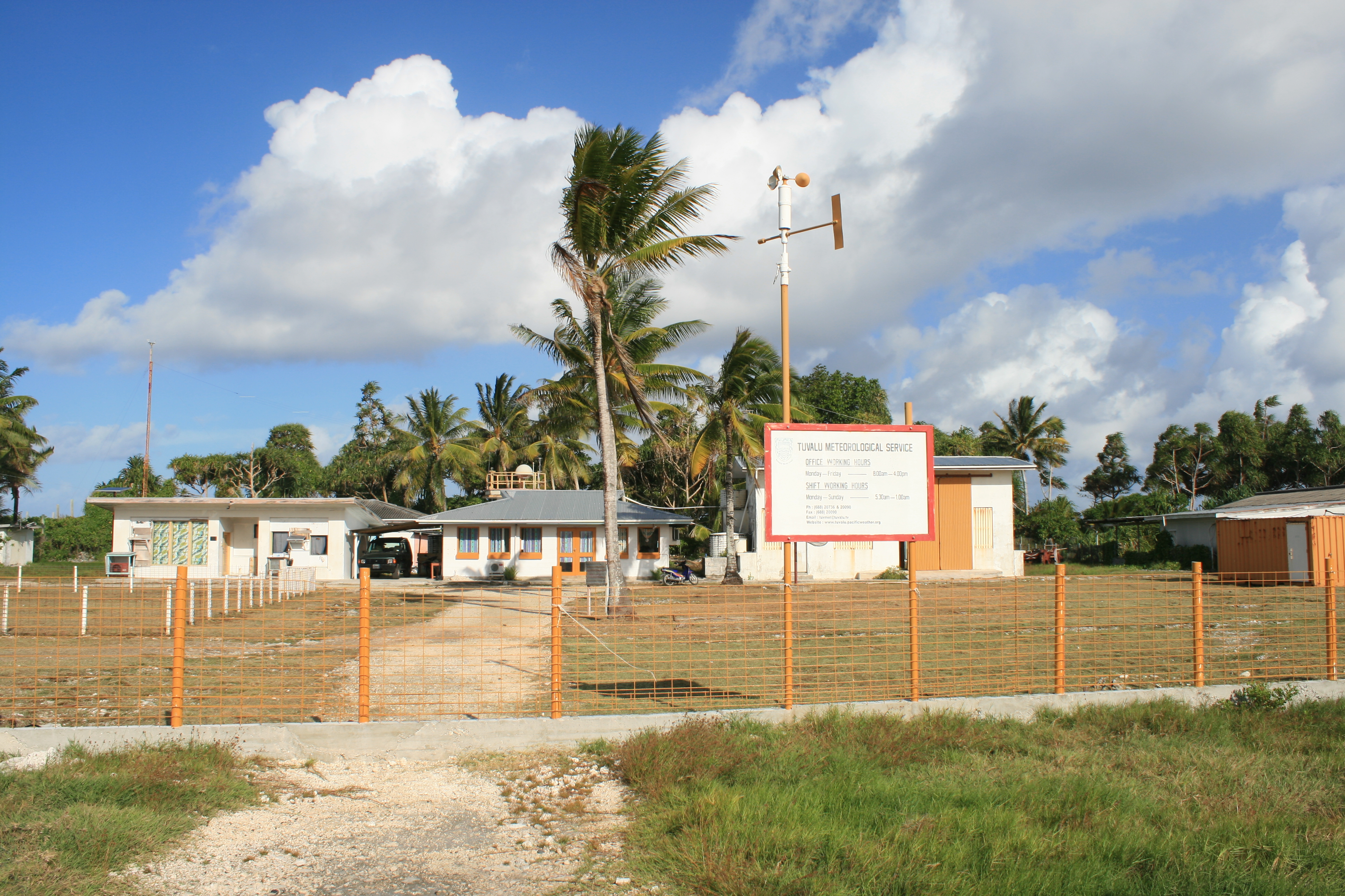Perkhidmatan Meteorologi Tuvalu, Fongafale, atol Funafuti.