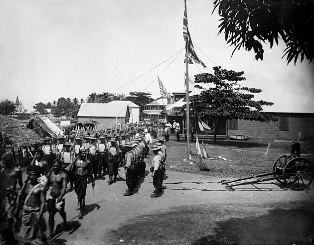 Suruhanjaya bersama Empayar Jerman, Amerika Syarikat dan Empayar British memansuhkan sistem beraja Samoa pada Jun 1899.