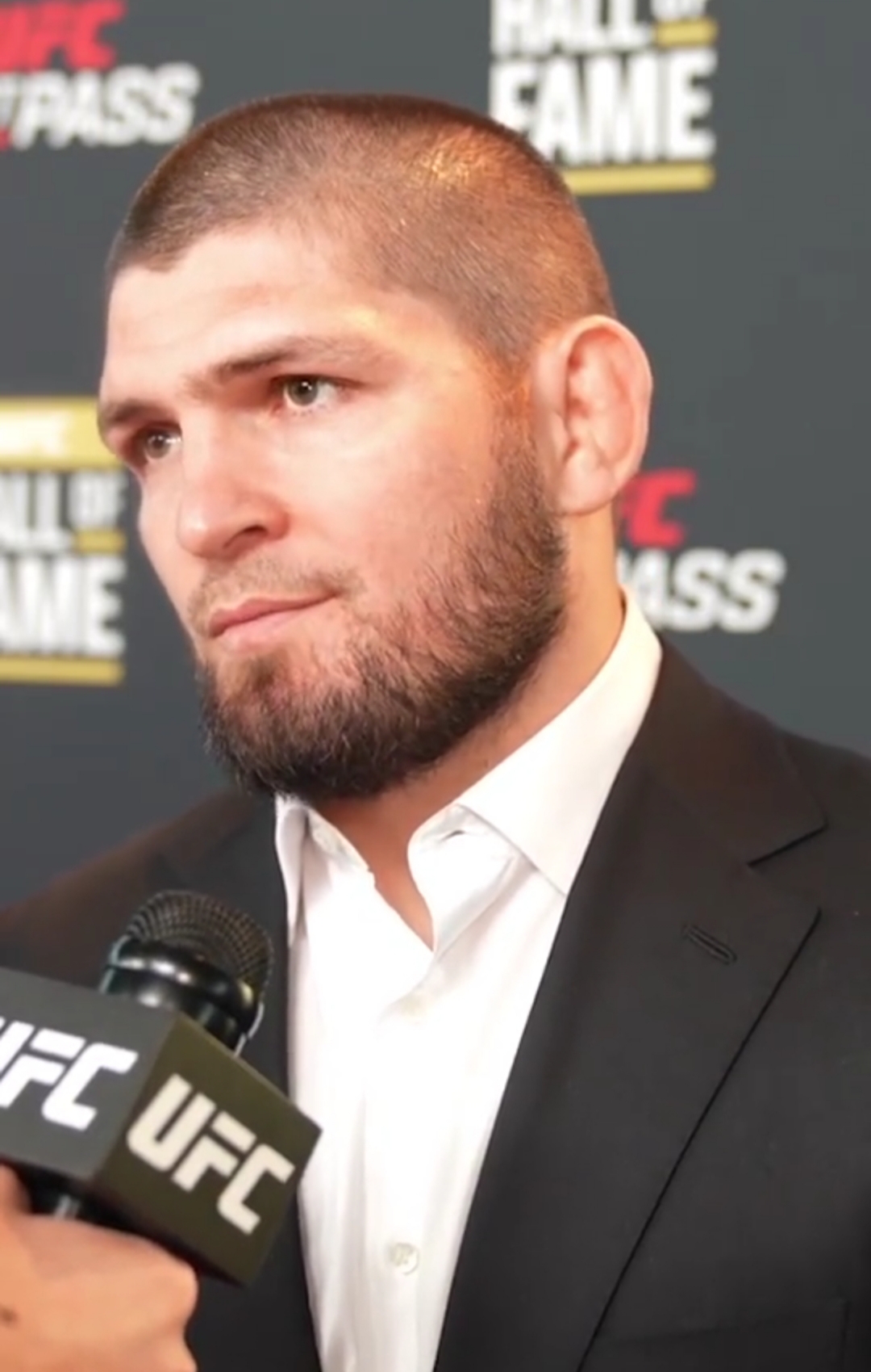 Nurmagomedov at the [[UFC Hall of Fame]] in 2022