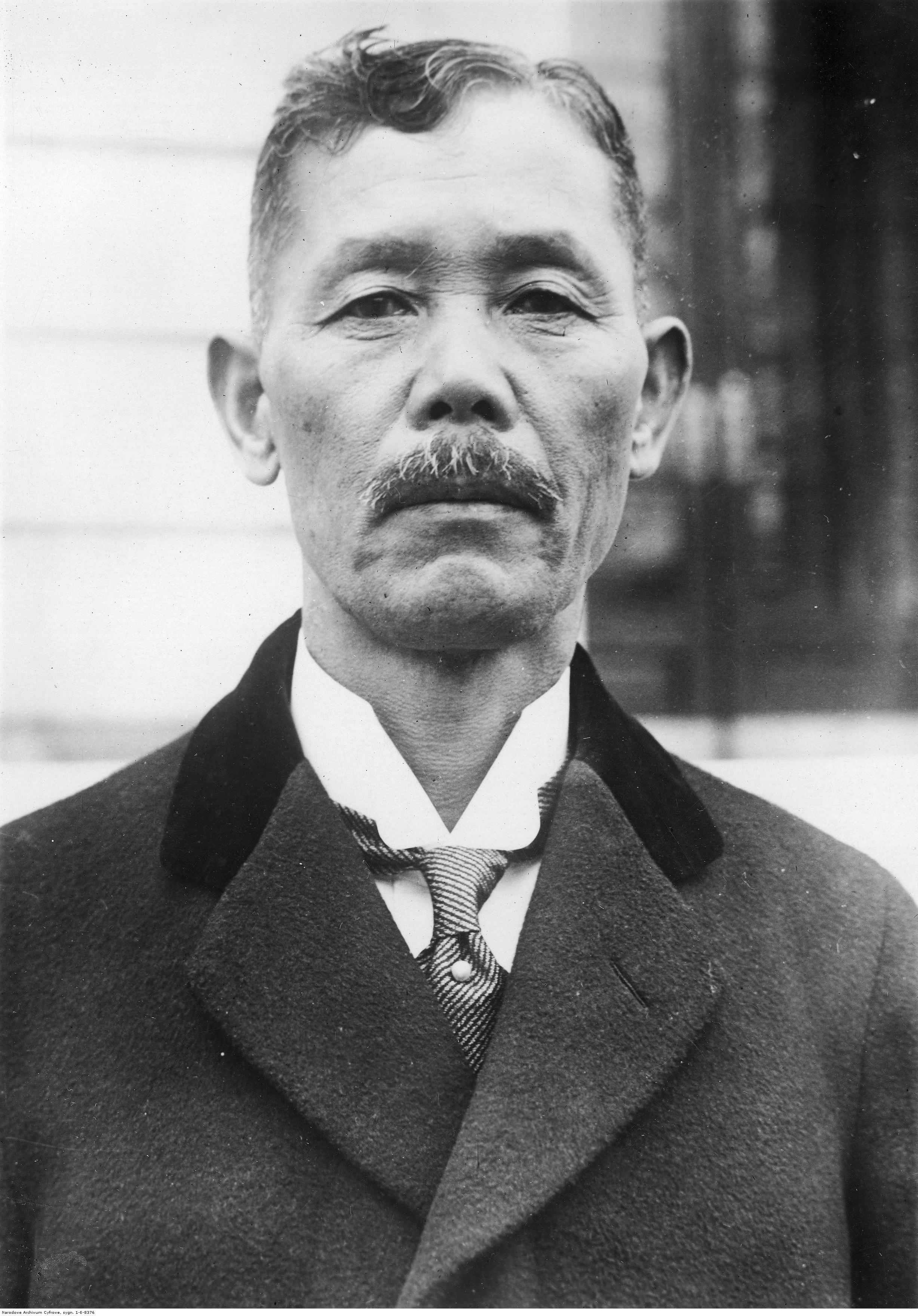 와카쓰키 레이지로 총리