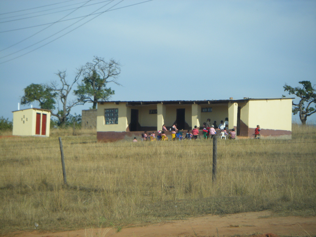 Một trường tiểu học nông thôn ở Eswatini