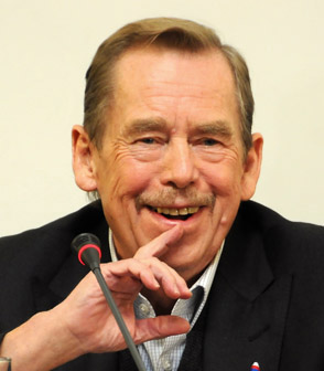 Václav Havel, salah seorang tokoh terpenting dalam sejarah Czech pada abad ke-20-pemimpin Revolusi Baldu, presiden terakhir Czechoslovakia dan presiden pertama Republik Czech