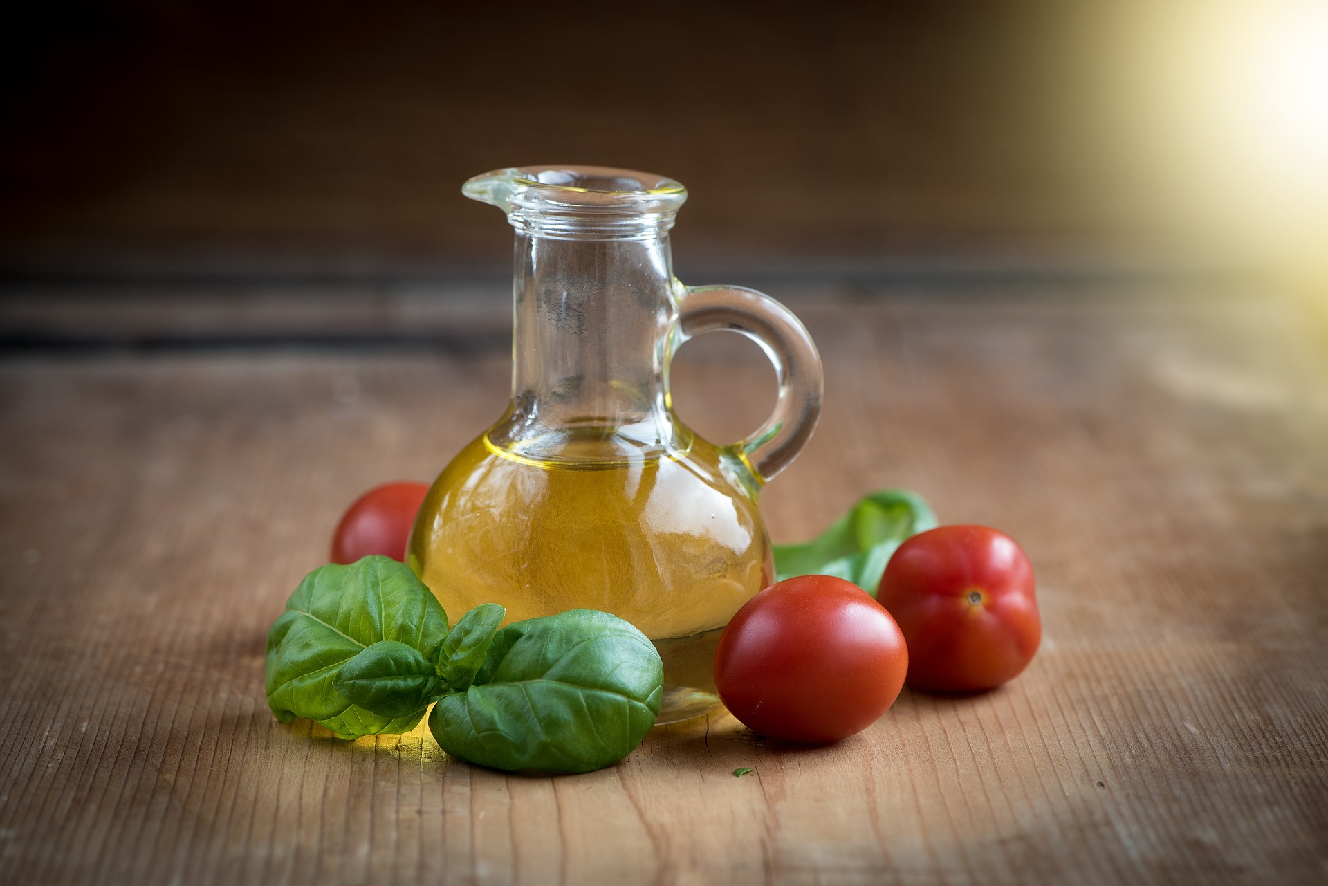 Olive oil and vegetables are central to the Mediterranean diet, which is associated with numerous health benefits and is a characteristic feature of Italian culinary tradition.