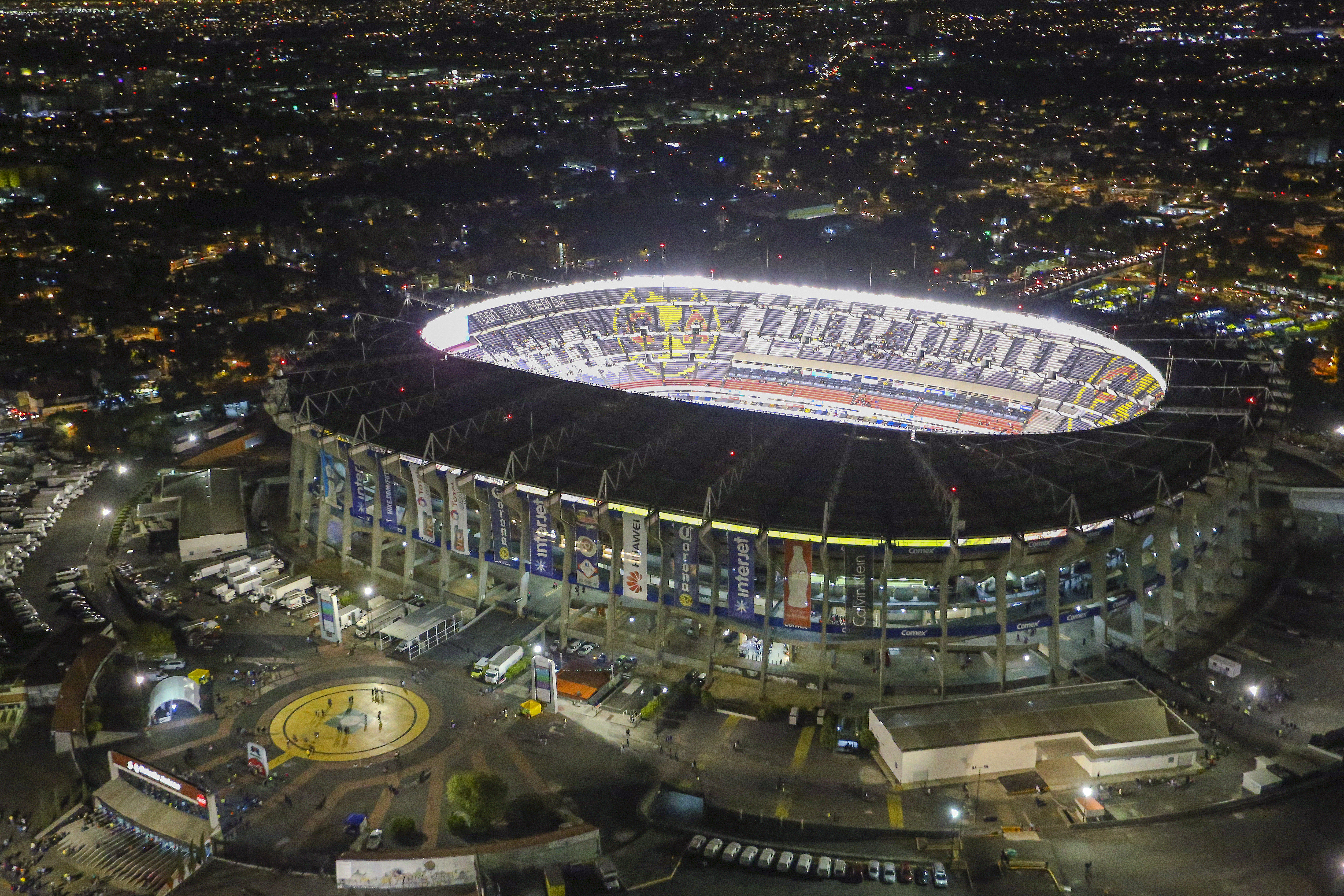 Sân vận động Azteca, Thành phố México