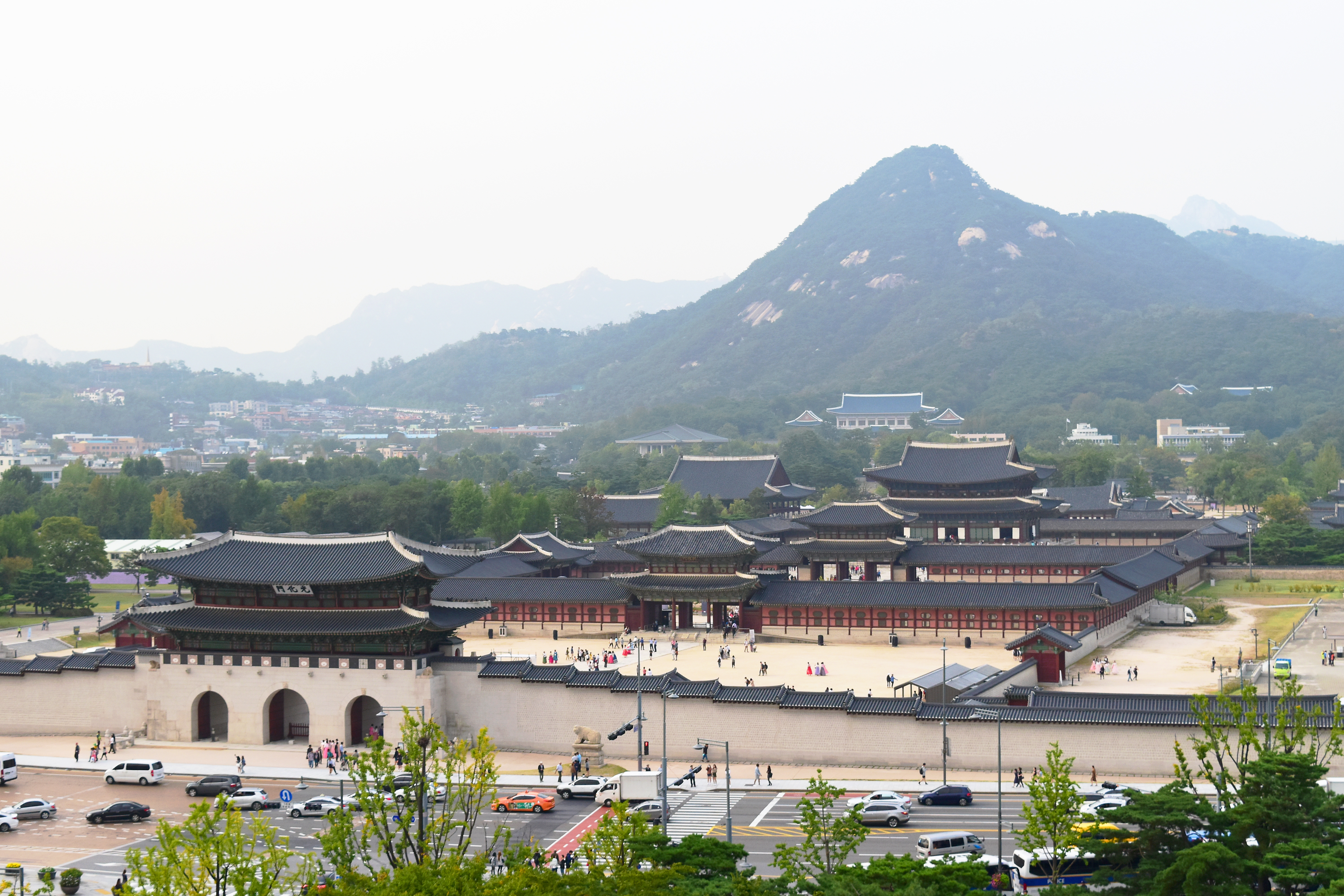 韓国独自の様式で建造された14世紀の宮殿、景福宮。