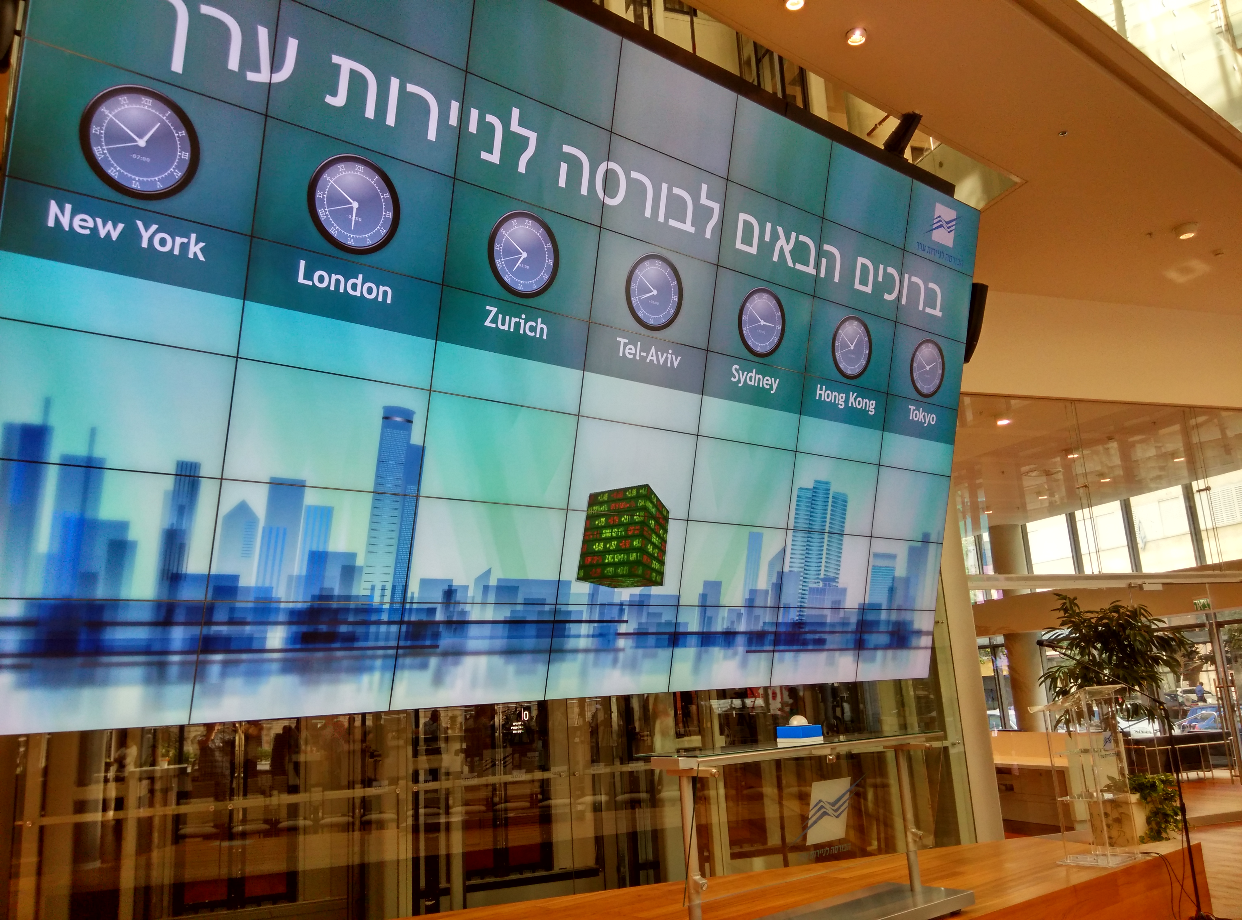 Bursa Efek Tel Aviv.