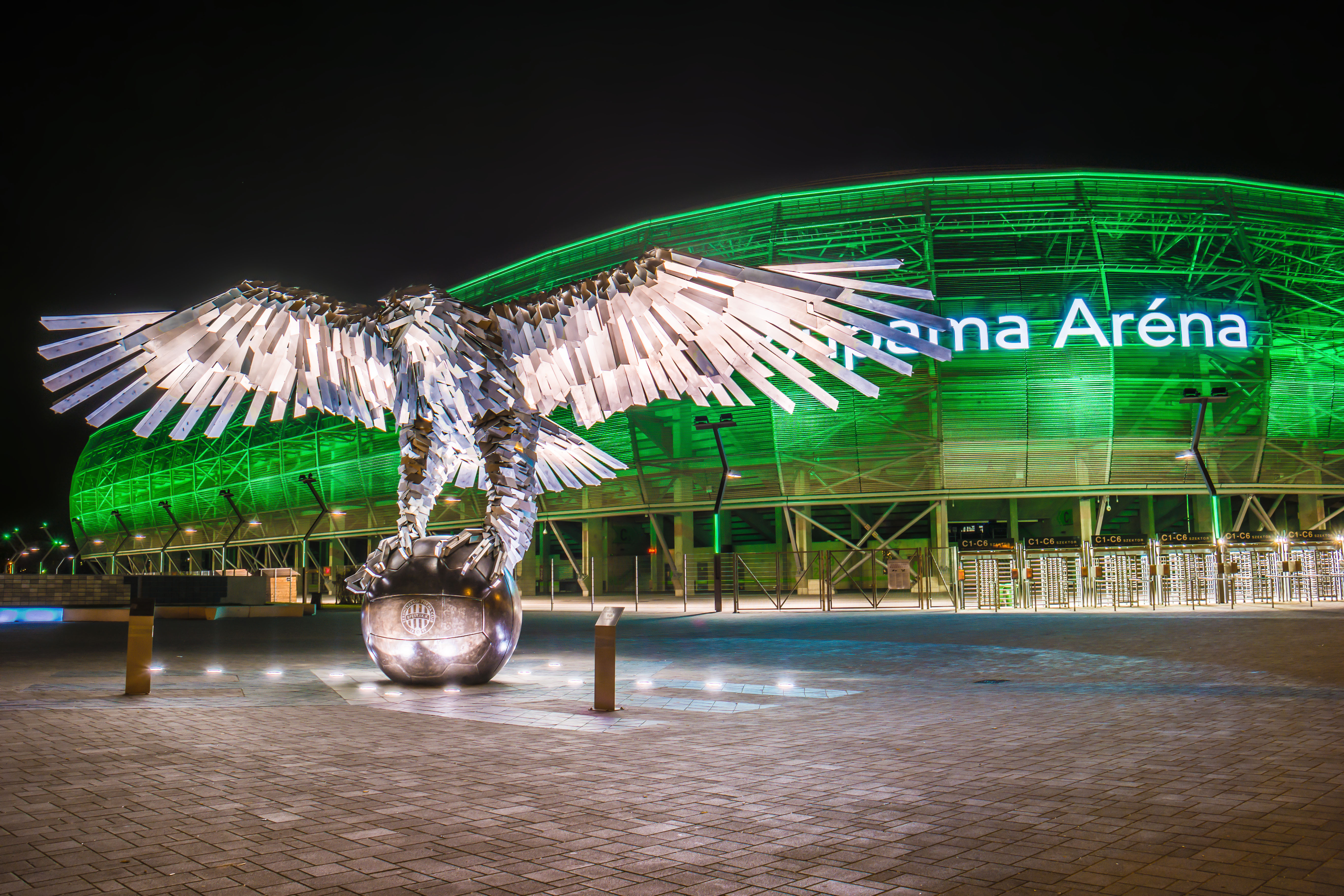페렌츠바로시 TC의 홈구장이자 UEFA 카테고리 4 경기장인 그루파마 아레나