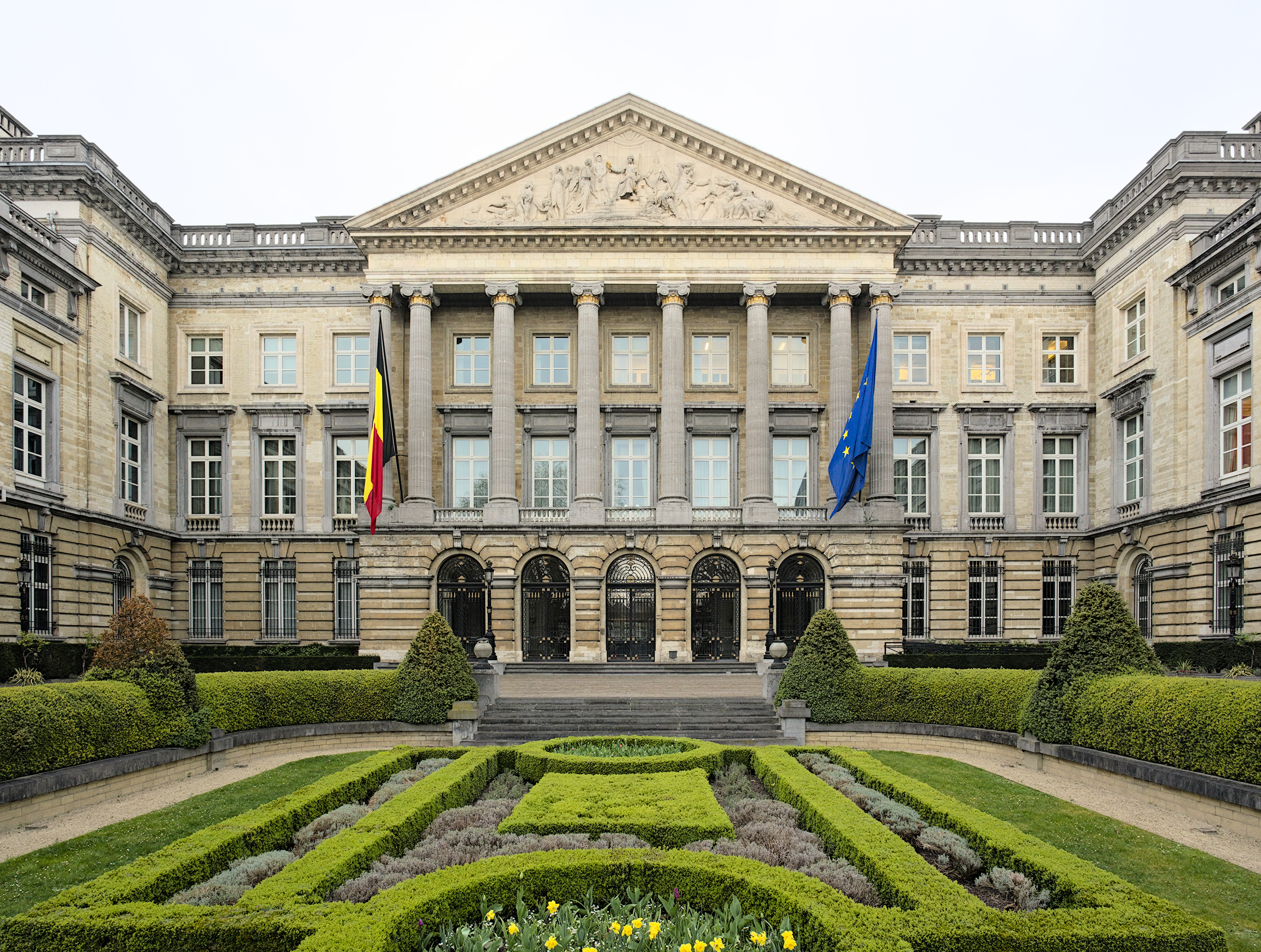 Parlemen Federal Belgia di Brussels, salah satu dari enam pemerintahan yang berbeda di negara ini.