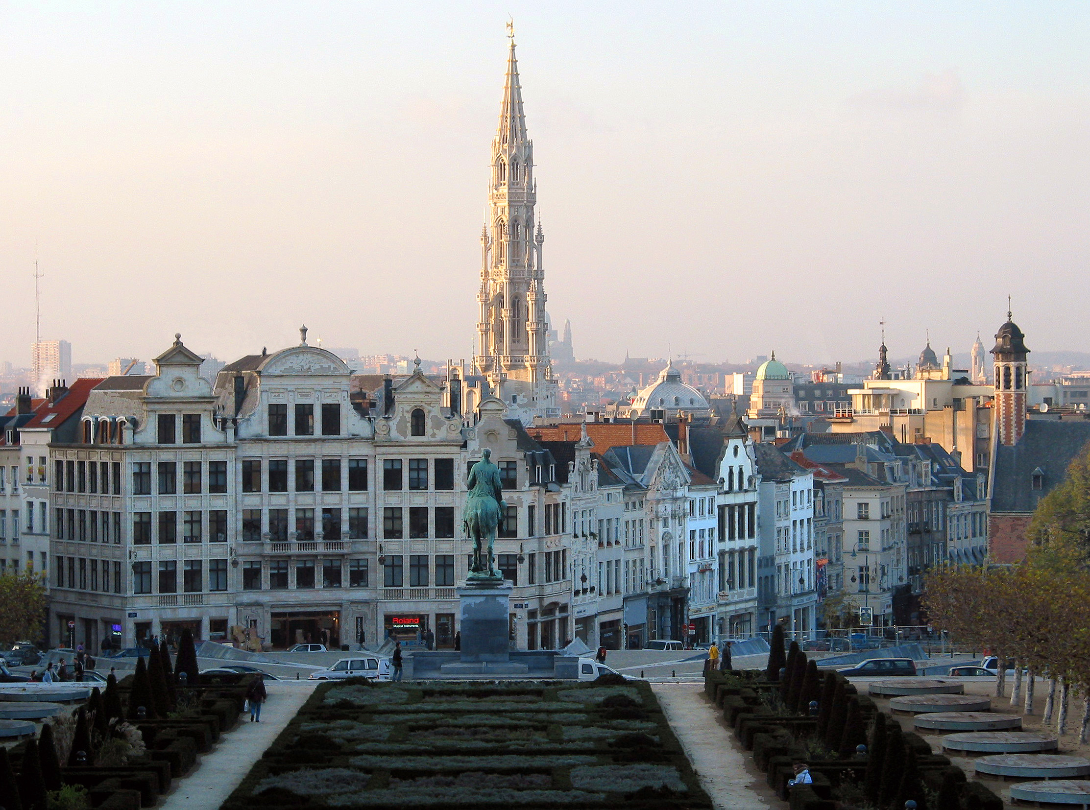 Brussels, ibu kota dan wilayah metropolitan terbesar di Belgia.
