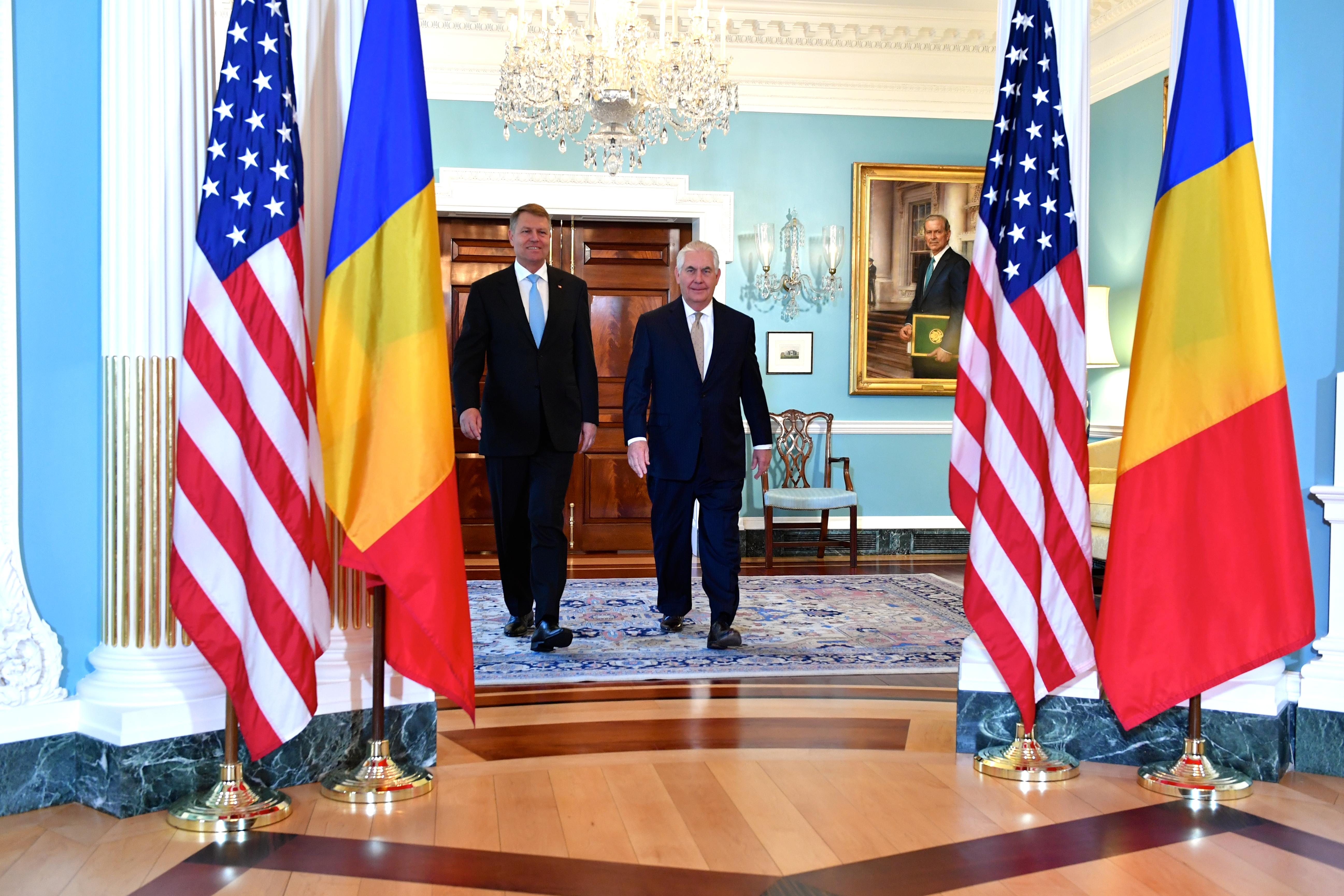 Former U.S. Secretary of State Rex Tillerson with Romanian President Klaus Iohannis in Washington, D.C., highlighting the strategic partnership between Romania and the United States.