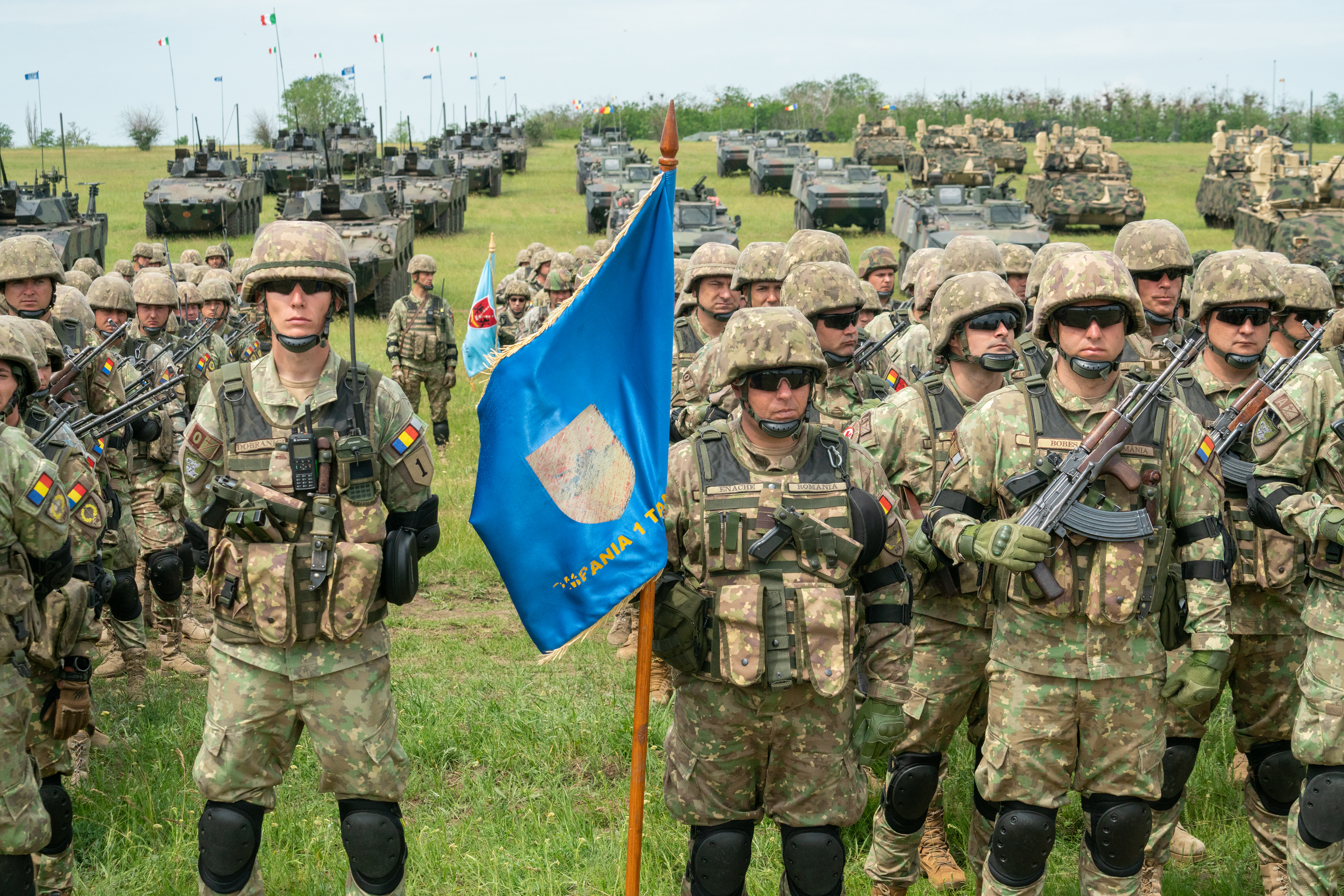 Romanian soldiers participating in the Saber Guardian 23 exercise, highlighting Romania's active role in NATO joint military drills.