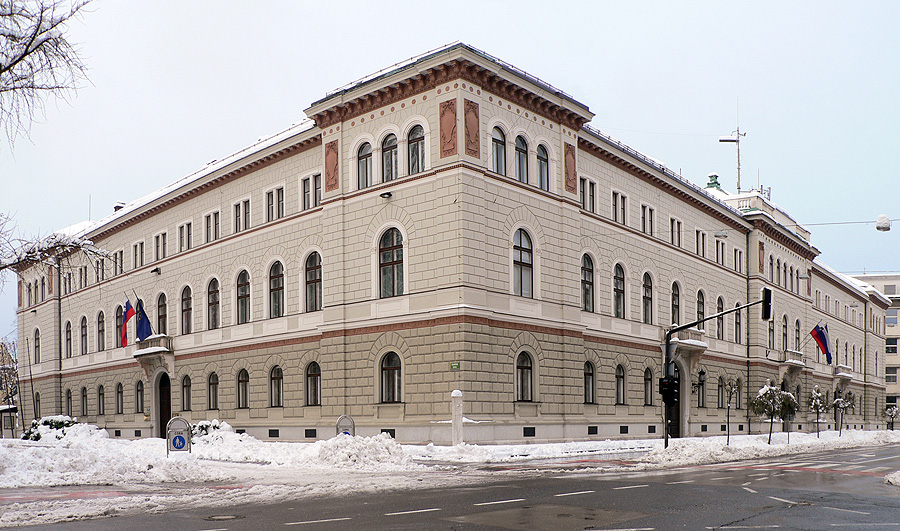 Dinh Tổng thống và Tòa nhà Chính phủ ở Ljubljana.