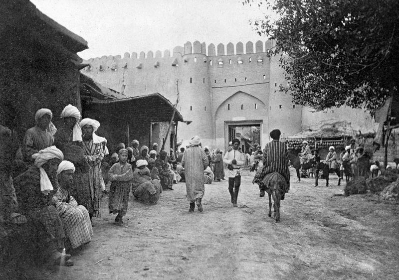 Thành phố Çärjew thuộc Turkestan thuộc Nga, năm 1890