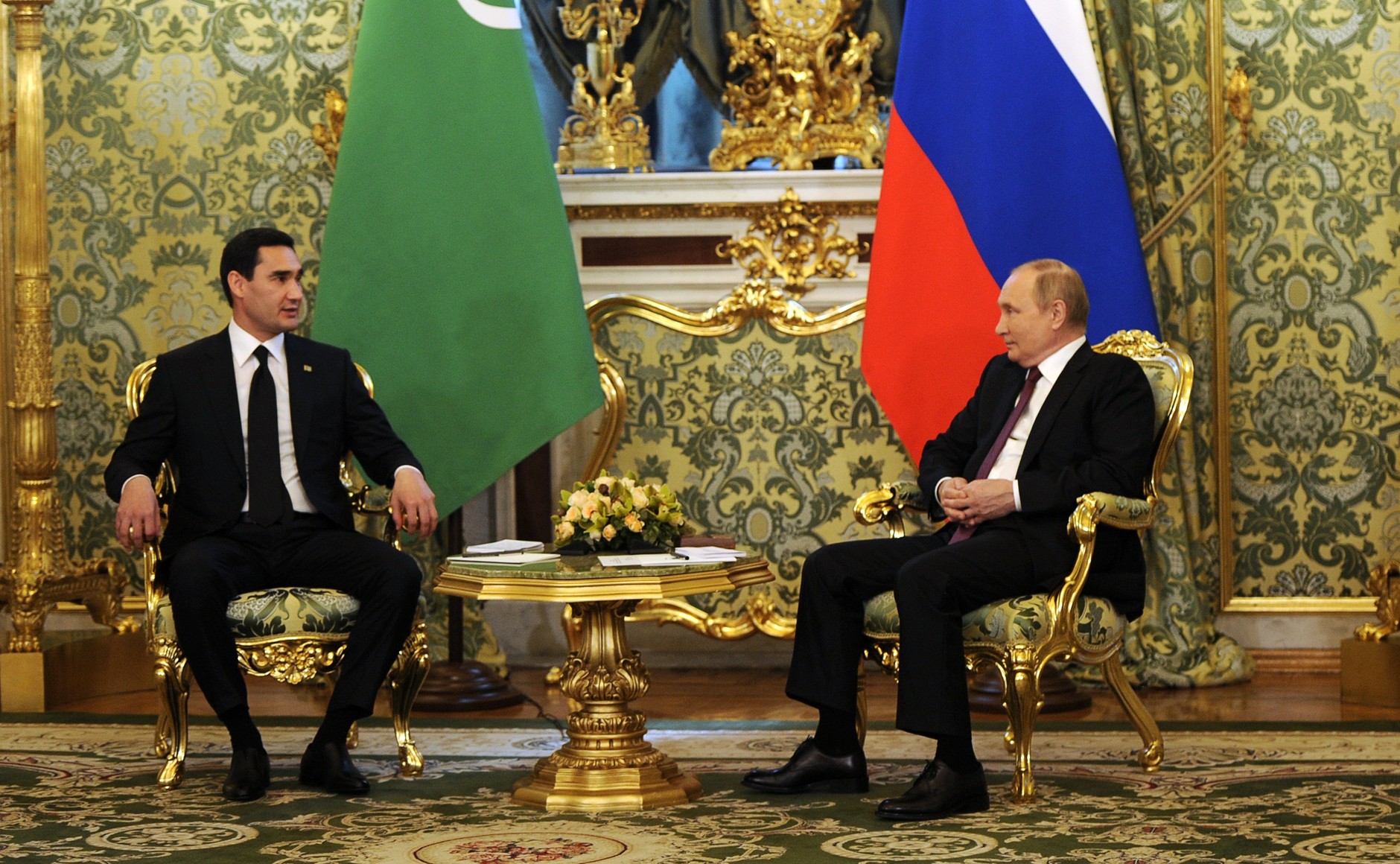 Tổng thống Turkmenistan Serdar Berdimuhamedow và Tổng thống Nga Vladimir Putin tại Moskva ngày 10 tháng 6 năm 2022