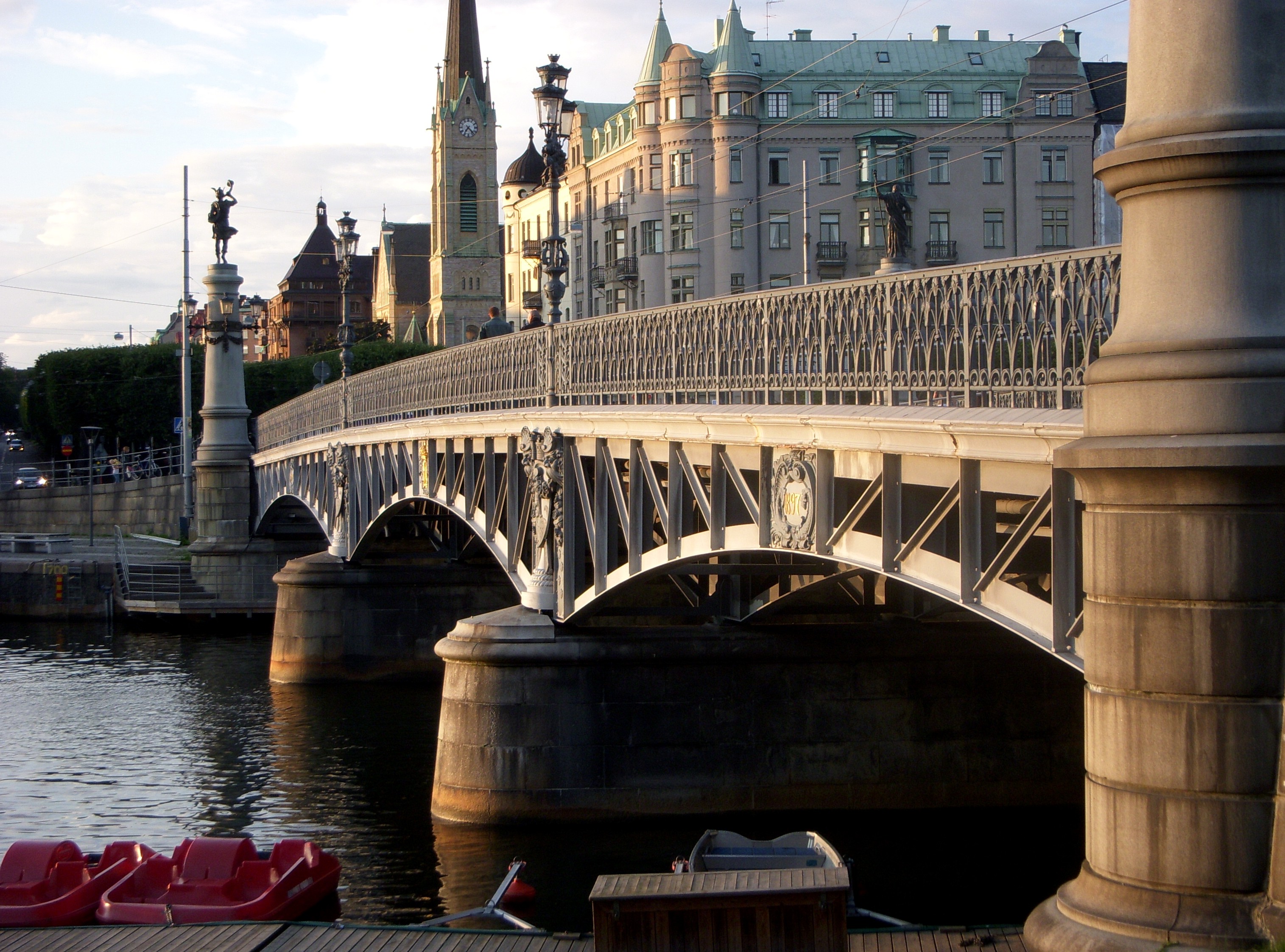 Djurgårdsbron.