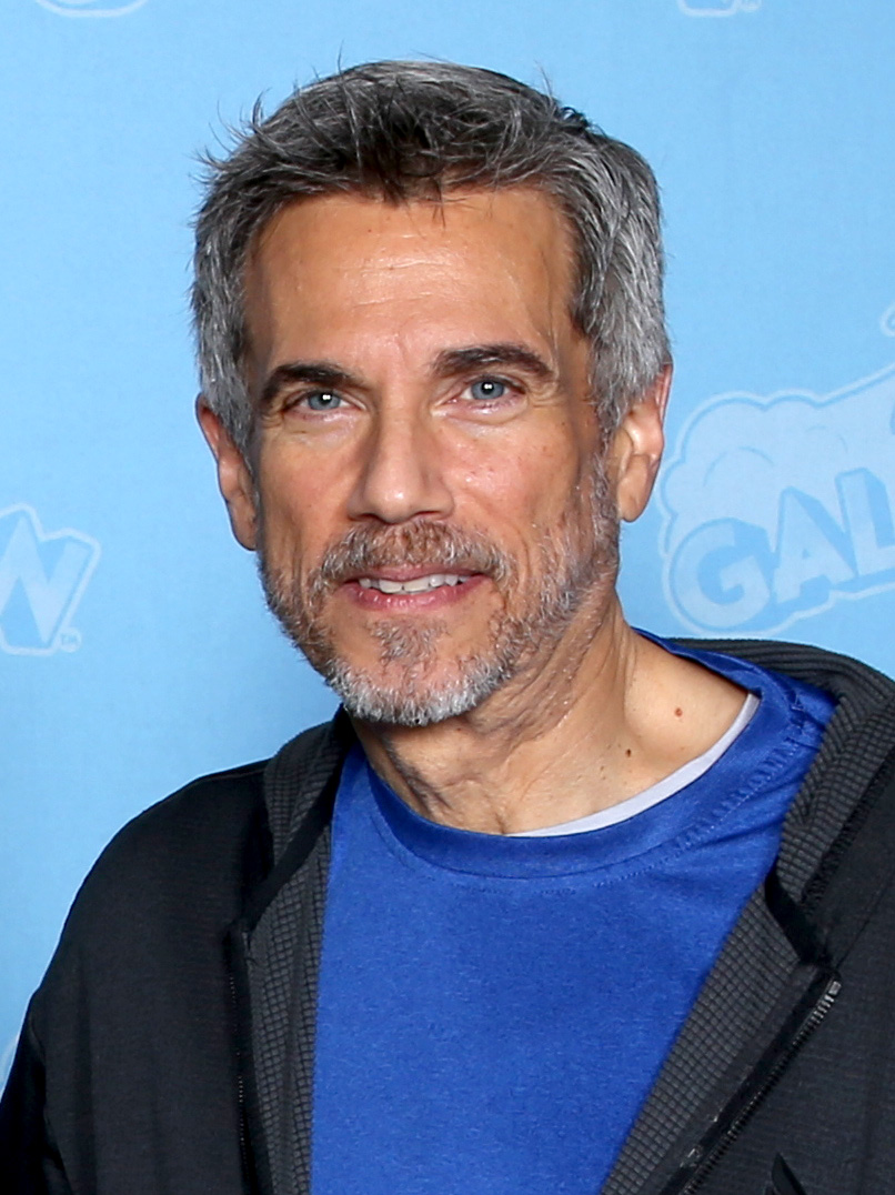 2019년 GalaxyCon 미니애폴리스에서 벤슨