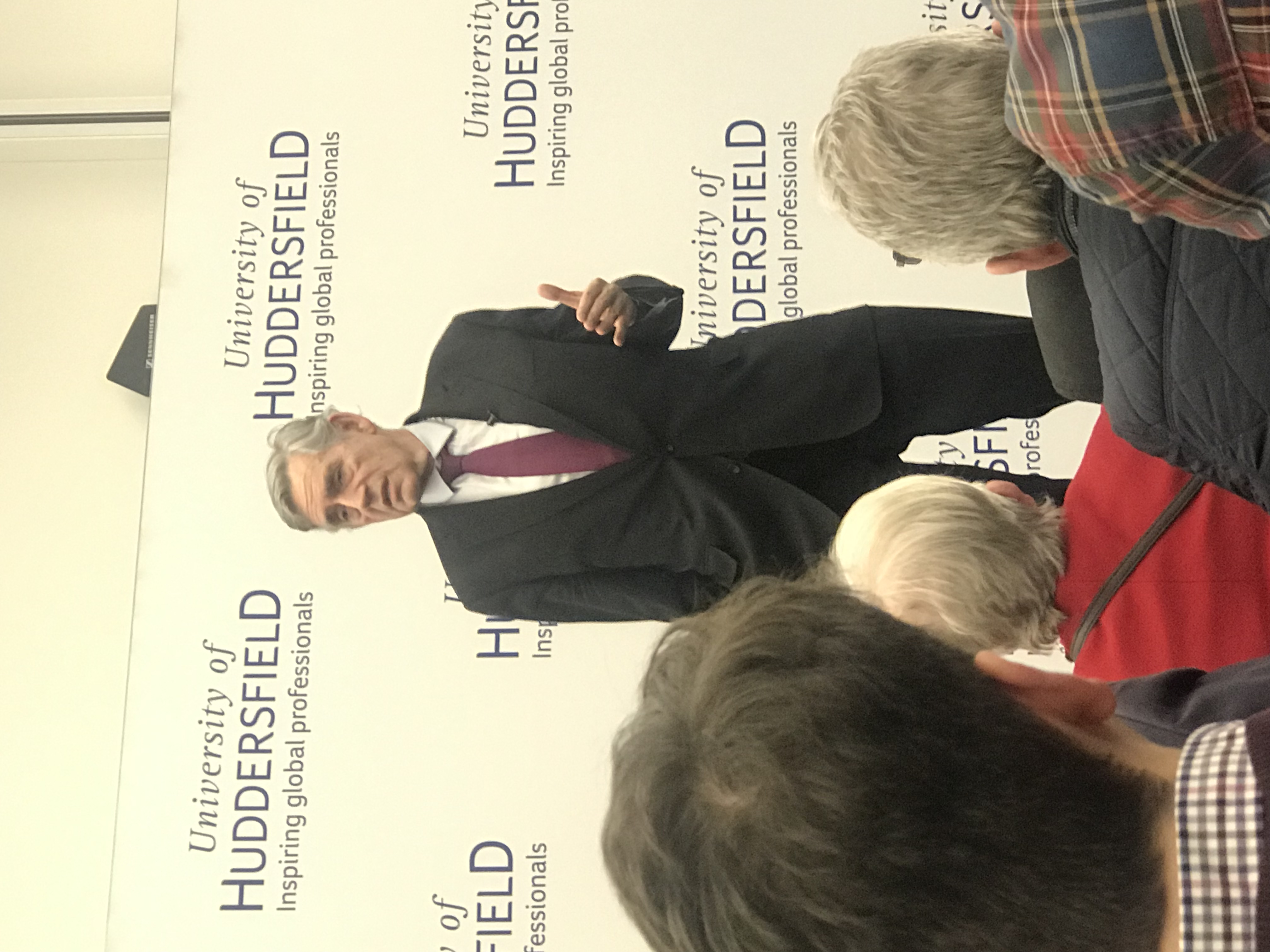 2018년 허더스필드 대학교에서 해럴드 윌슨 기념 강연을 하는 전 영국 총리 고든 브라운.