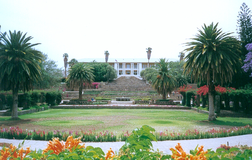 Tintenpalast, pusat kerajaan Namibia