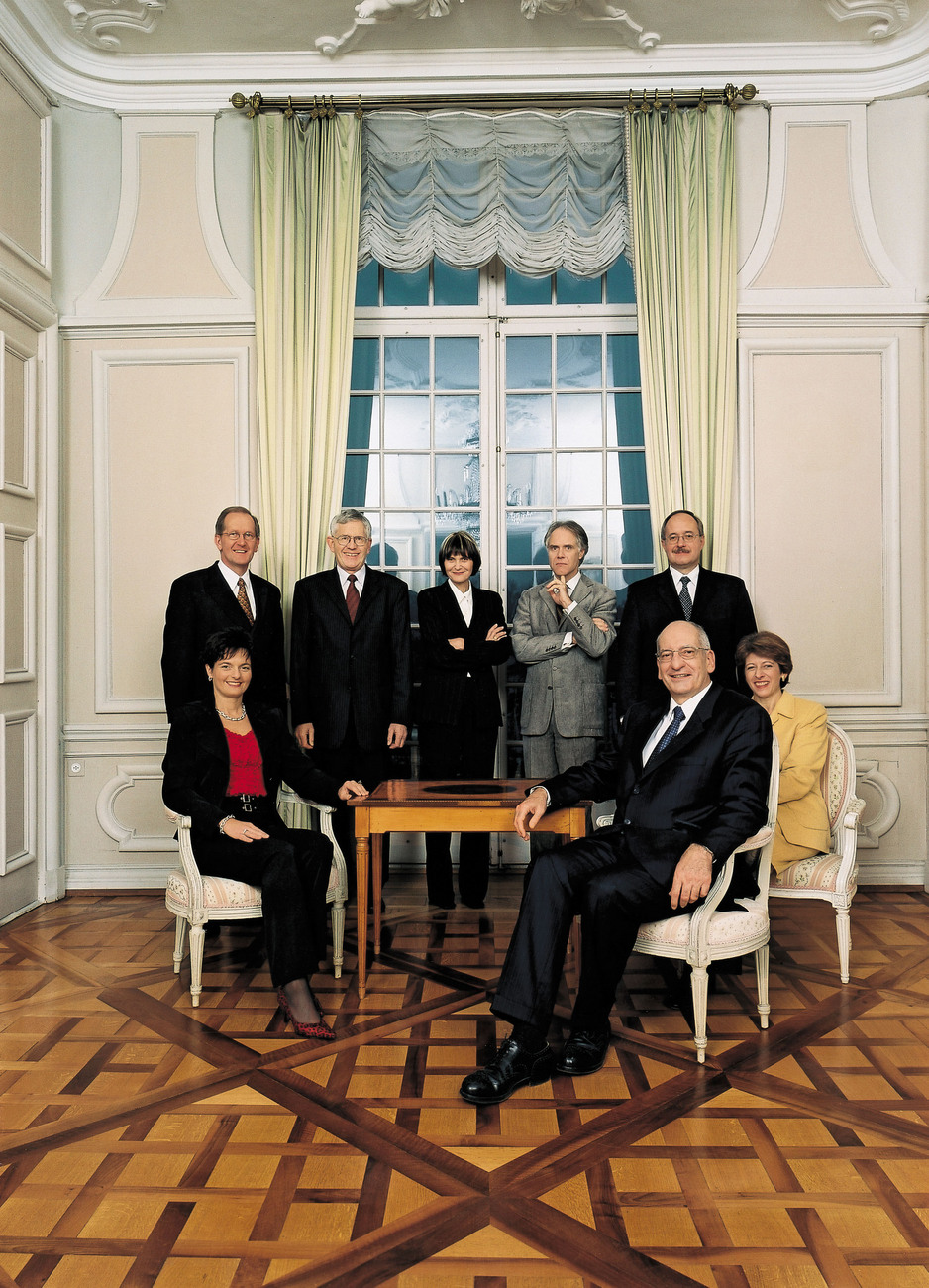 In 2003, by granting the Swiss People's Party a second seat in the governing cabinet, the Parliament altered the coalition that had dominated Swiss politics since 1959.
