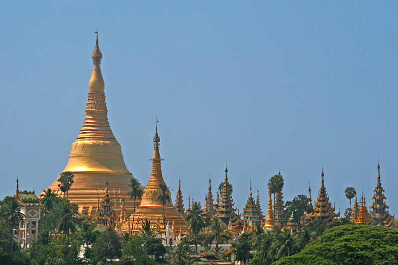 เจดีย์ชเวดากอง สัญลักษณ์ของพม่า