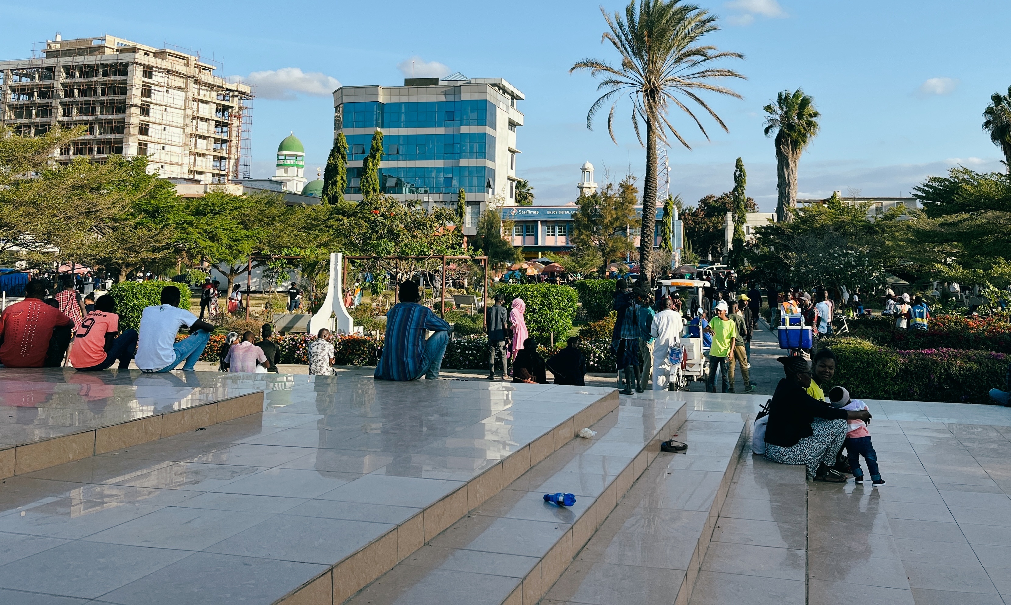 Scene at Nyerere Square, Dodoma City.jpg