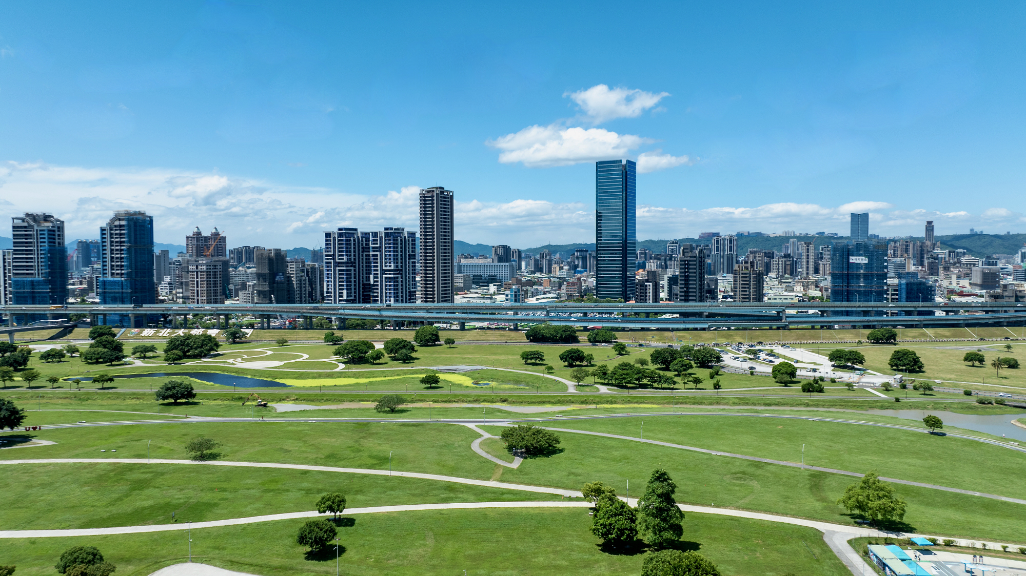 산충구 스카이라인