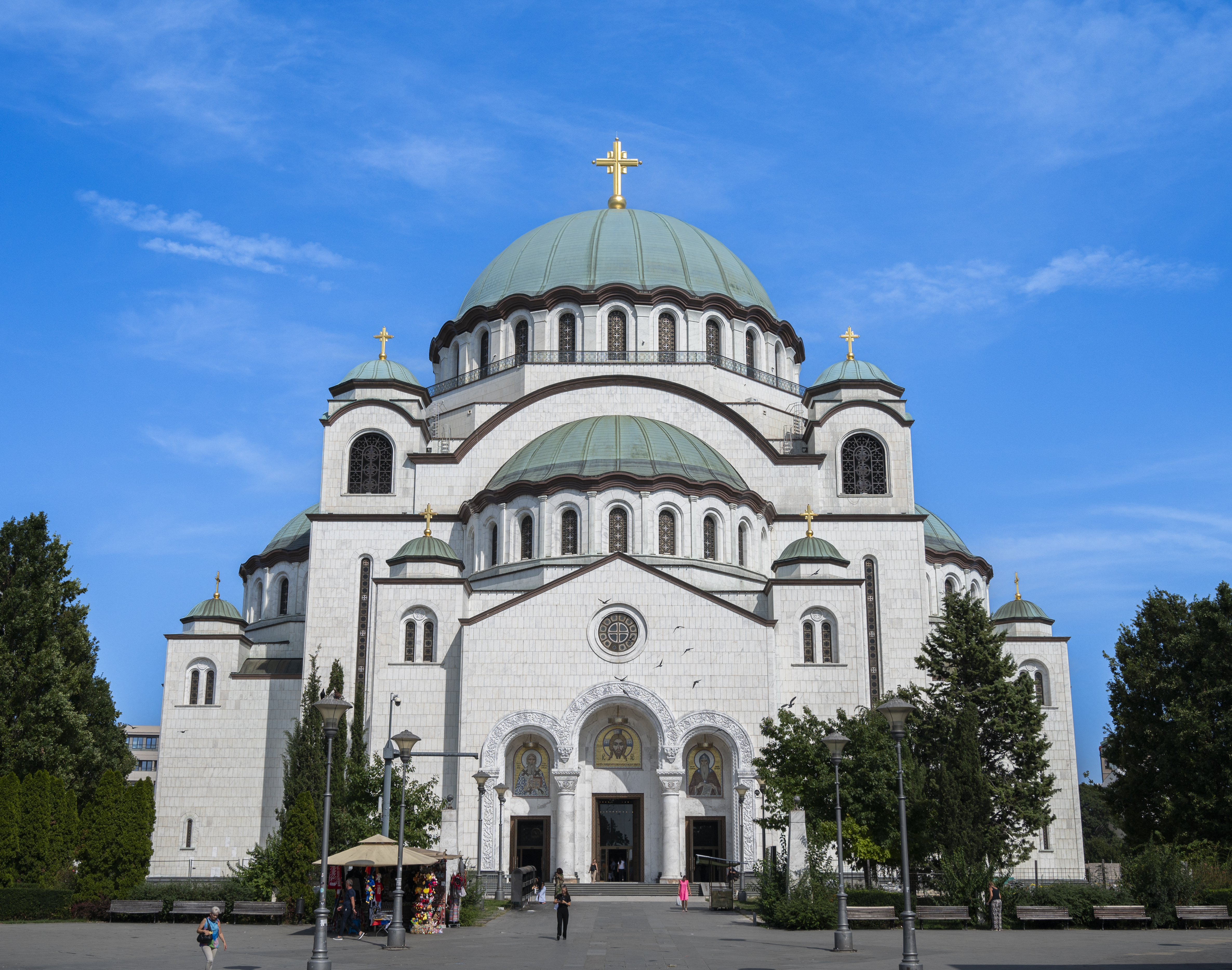 Katedral Santo Sava di Beograd adalah salah satu gereja Ortodoks terbesar di dunia.