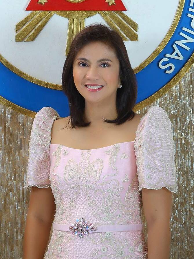 Photographic portrait of Leni Robredo