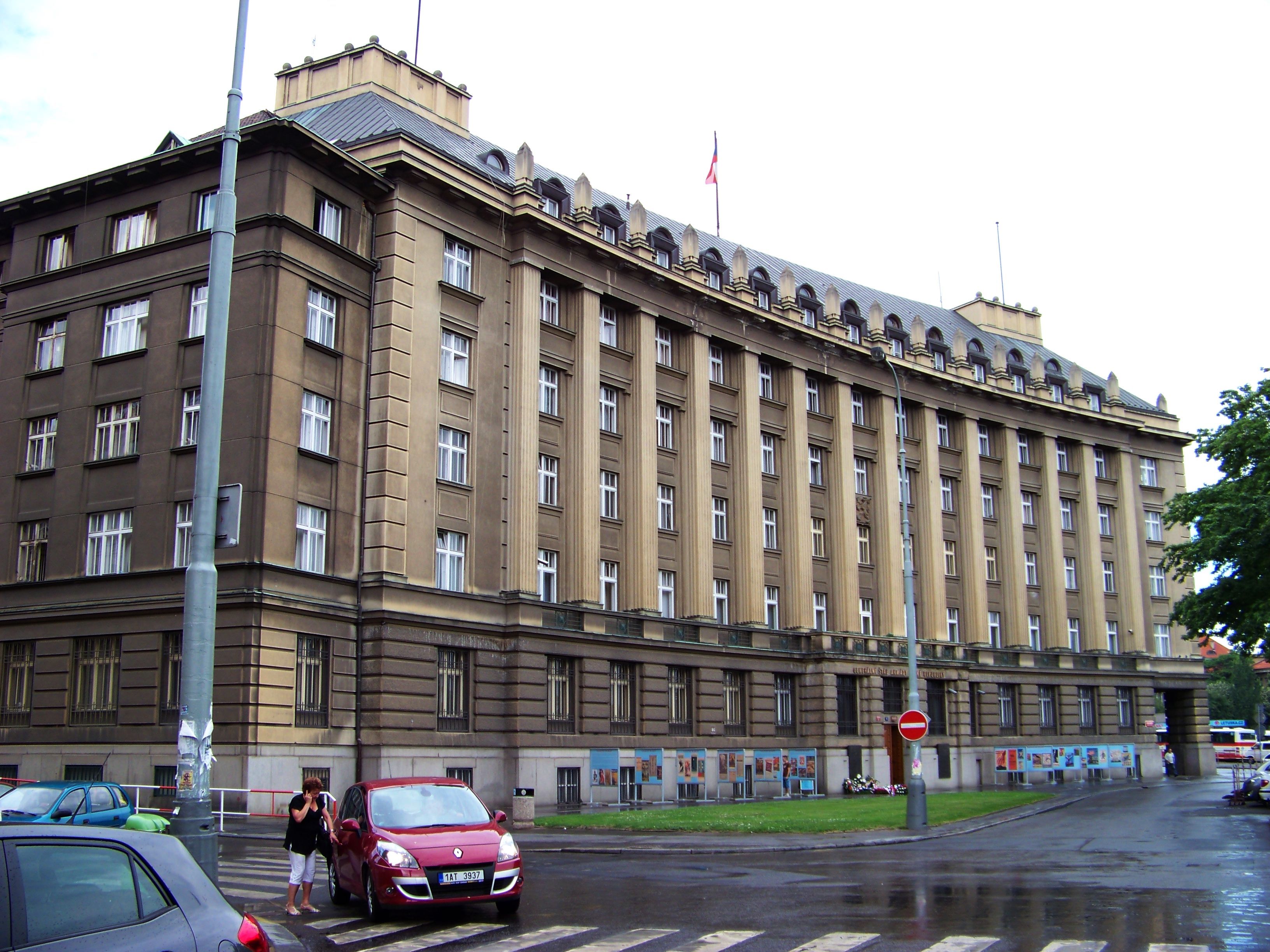 Staf Am Tentera Republik Czech di Prague