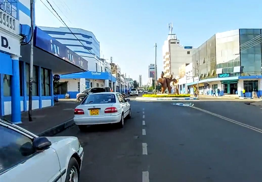 몸바사 CBD