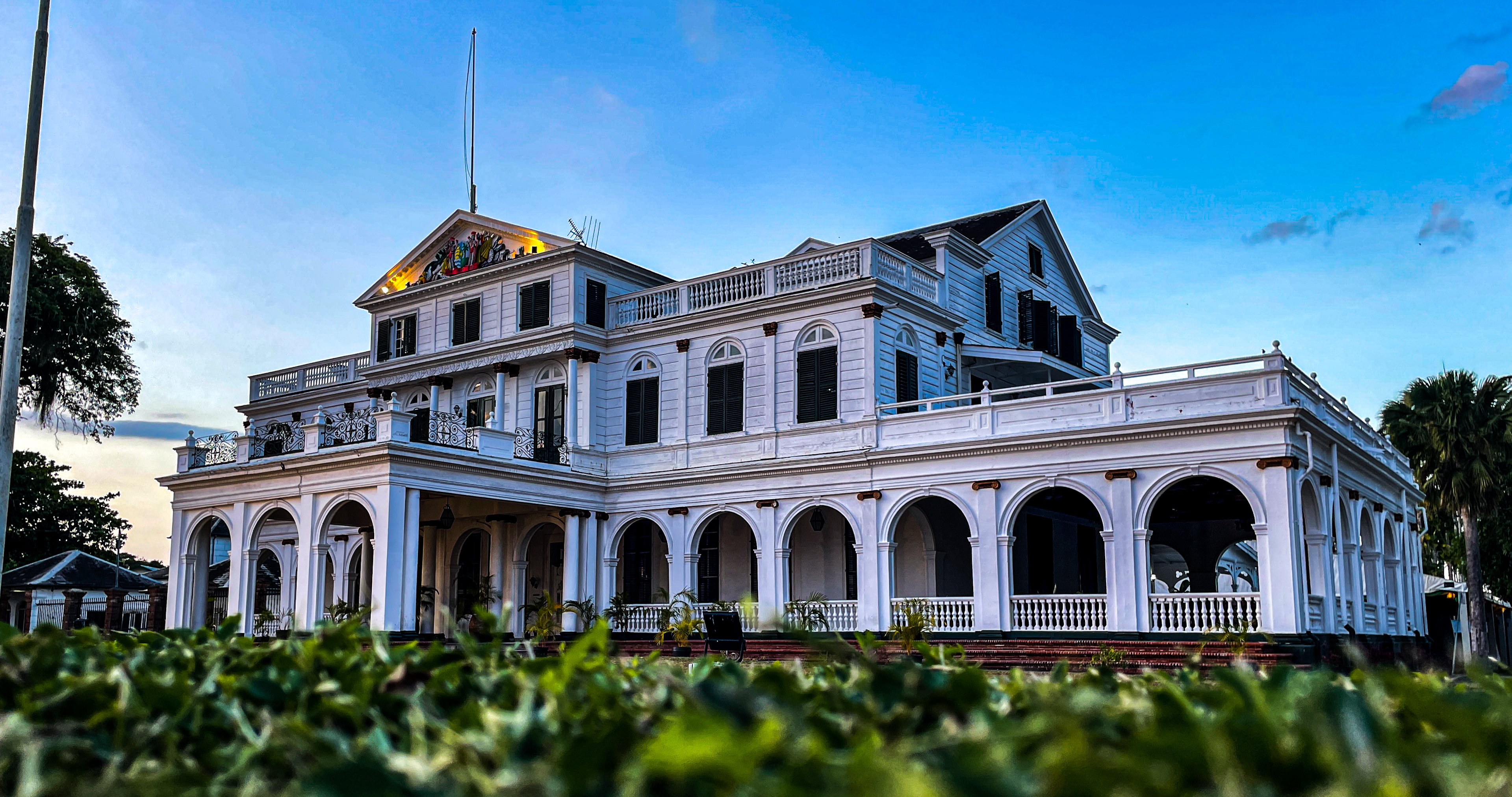 Istana Presiden Suriname