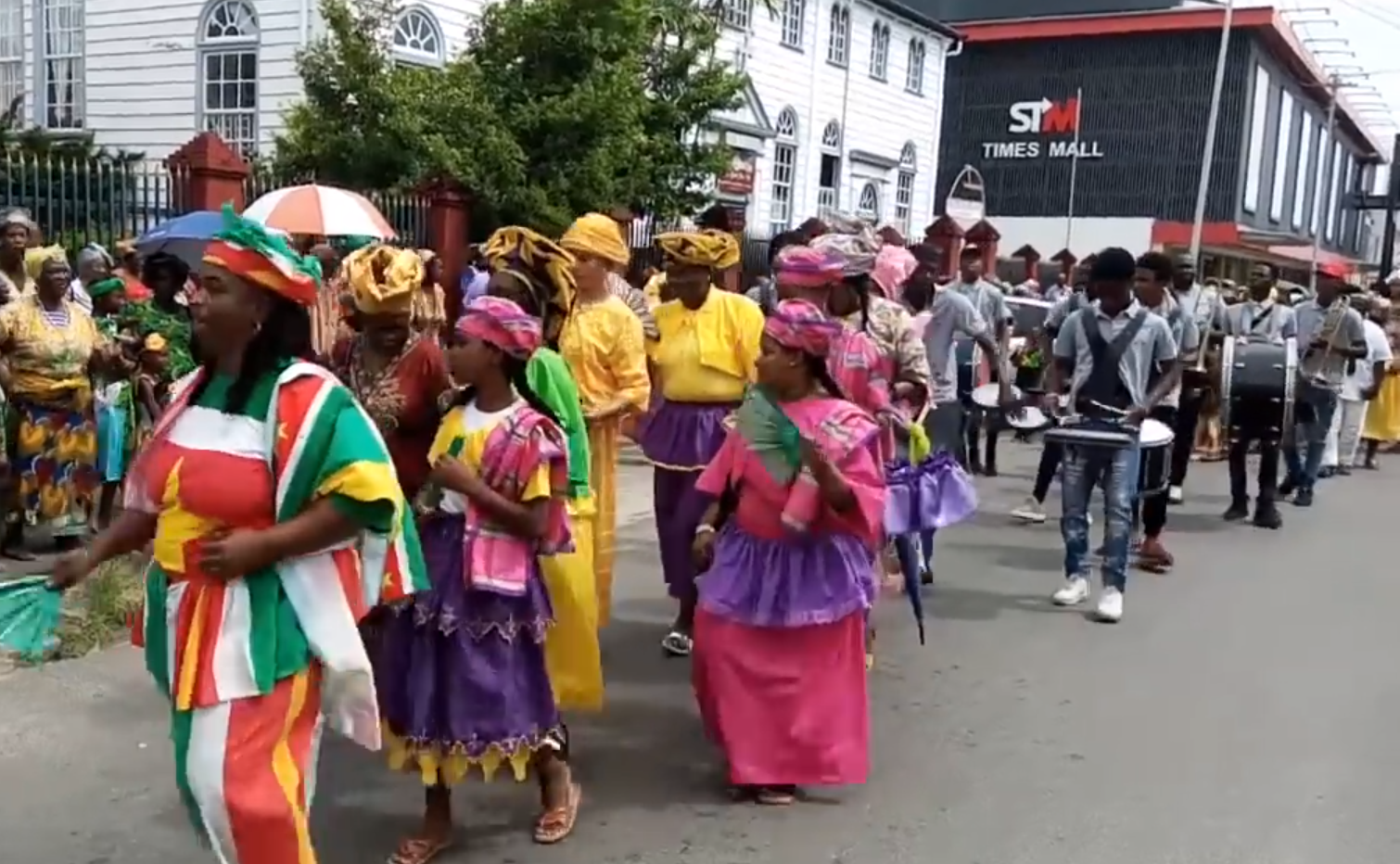Perayaan Ketikoti di Paramaribo
