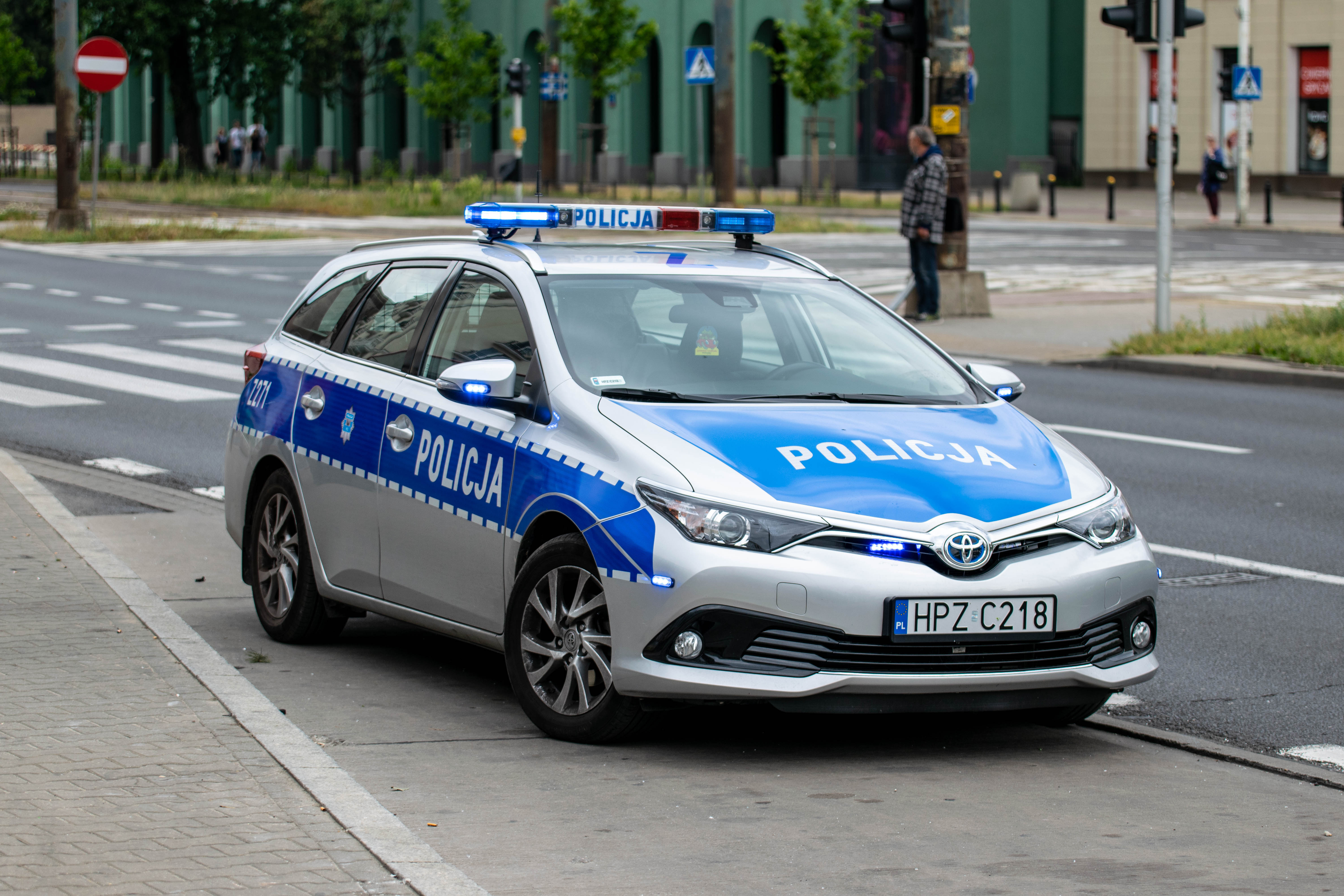 A Toyota Auris patrol car belonging to the Polish State Police Service (Policja)