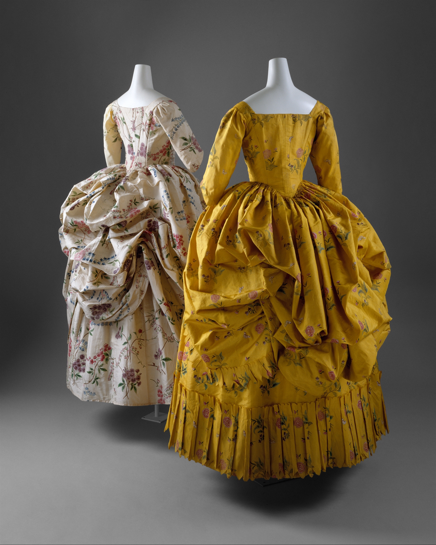 Traditional polonaise dresses, 1780-1785