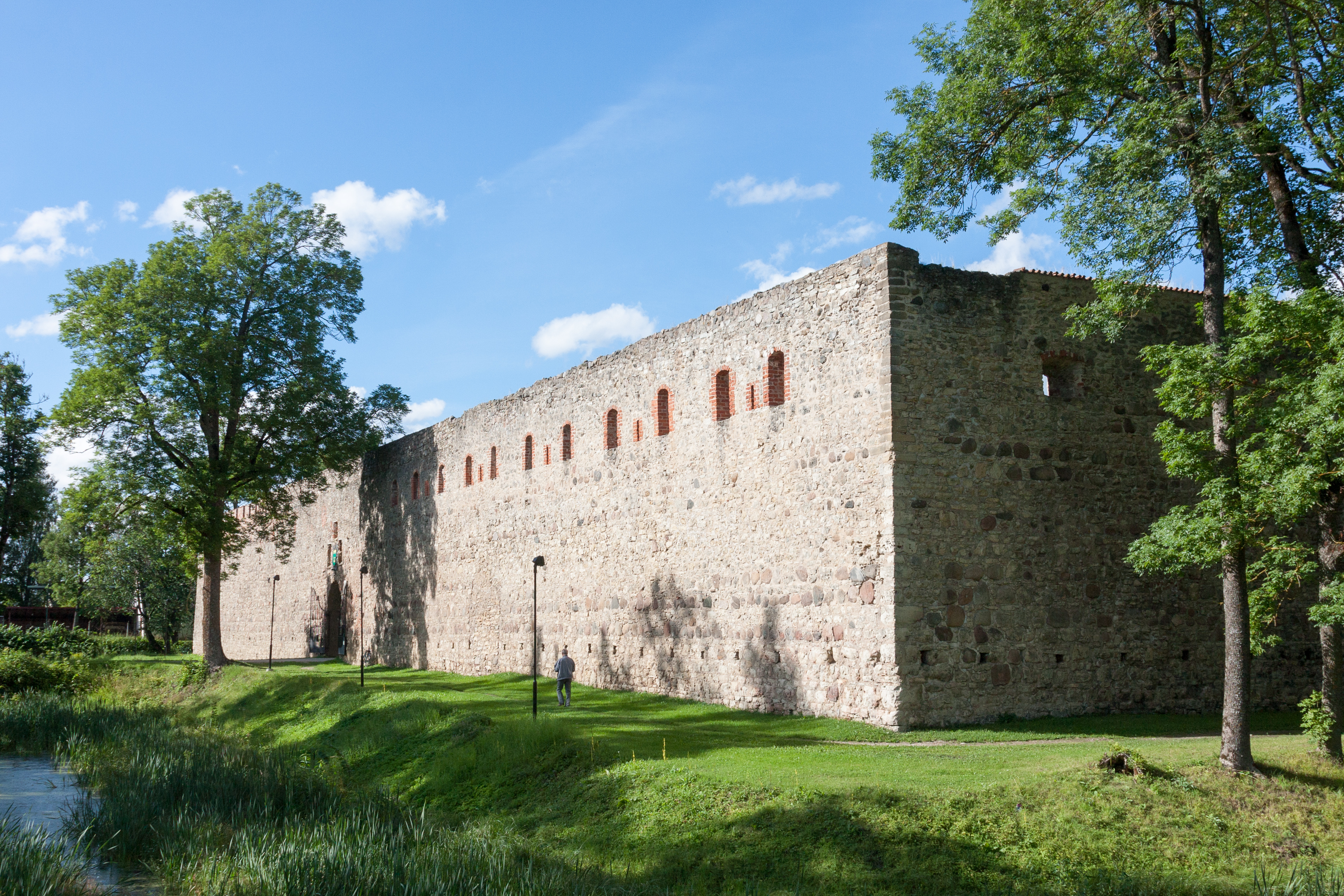 The walls of Põltsamaa Castle. The castle served as the seat of Magnus, the titular King of Livonia under Russian suzerainty from 1570 to 1578, a period reflecting the complex power struggles of the Livonian War.