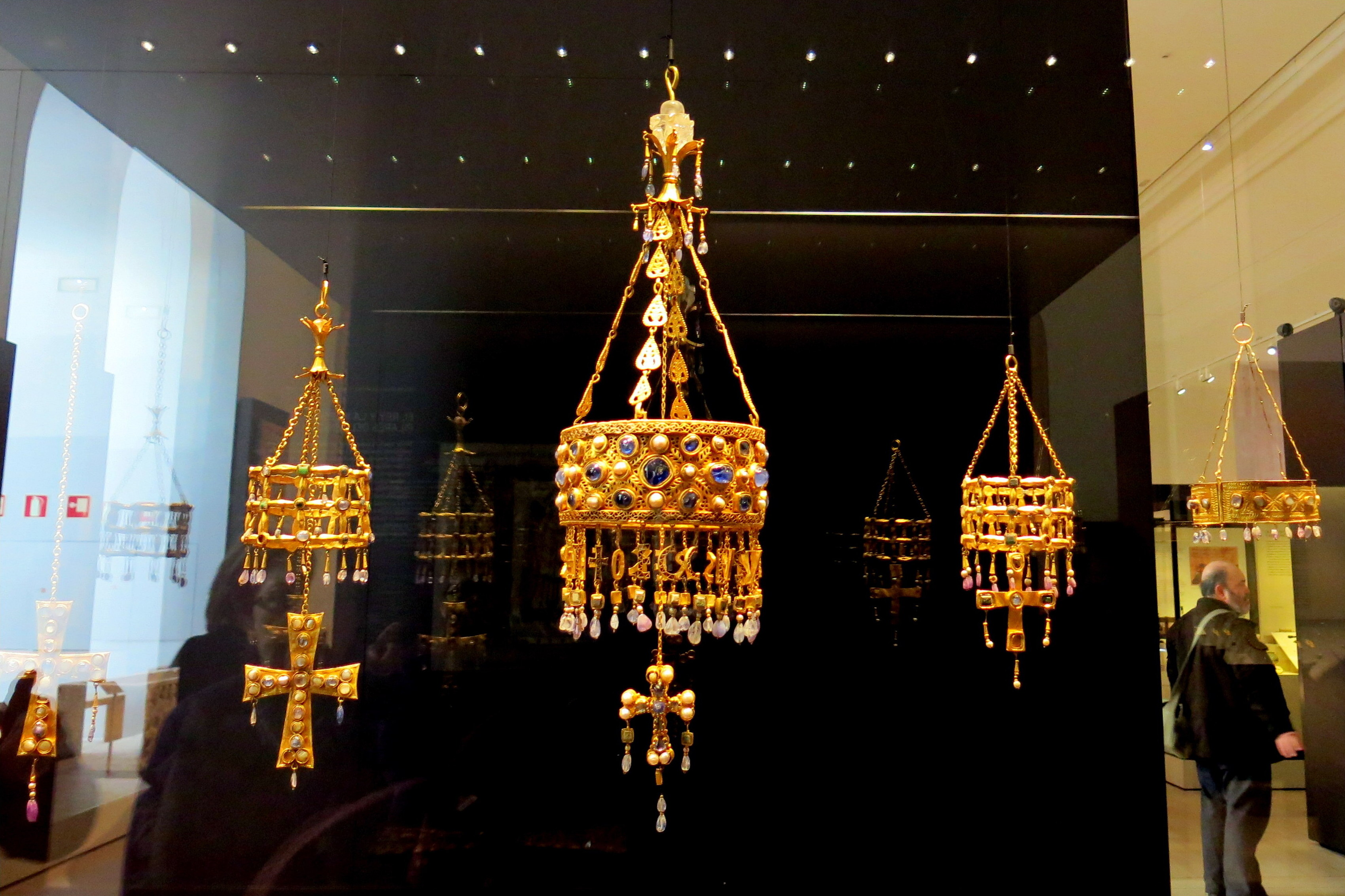 The Votive crown of the Visigothic King Recceswinth, part of the Treasure of Guarrazar (7th century).