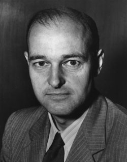 George F. Kennan sekitar tahun 1950.