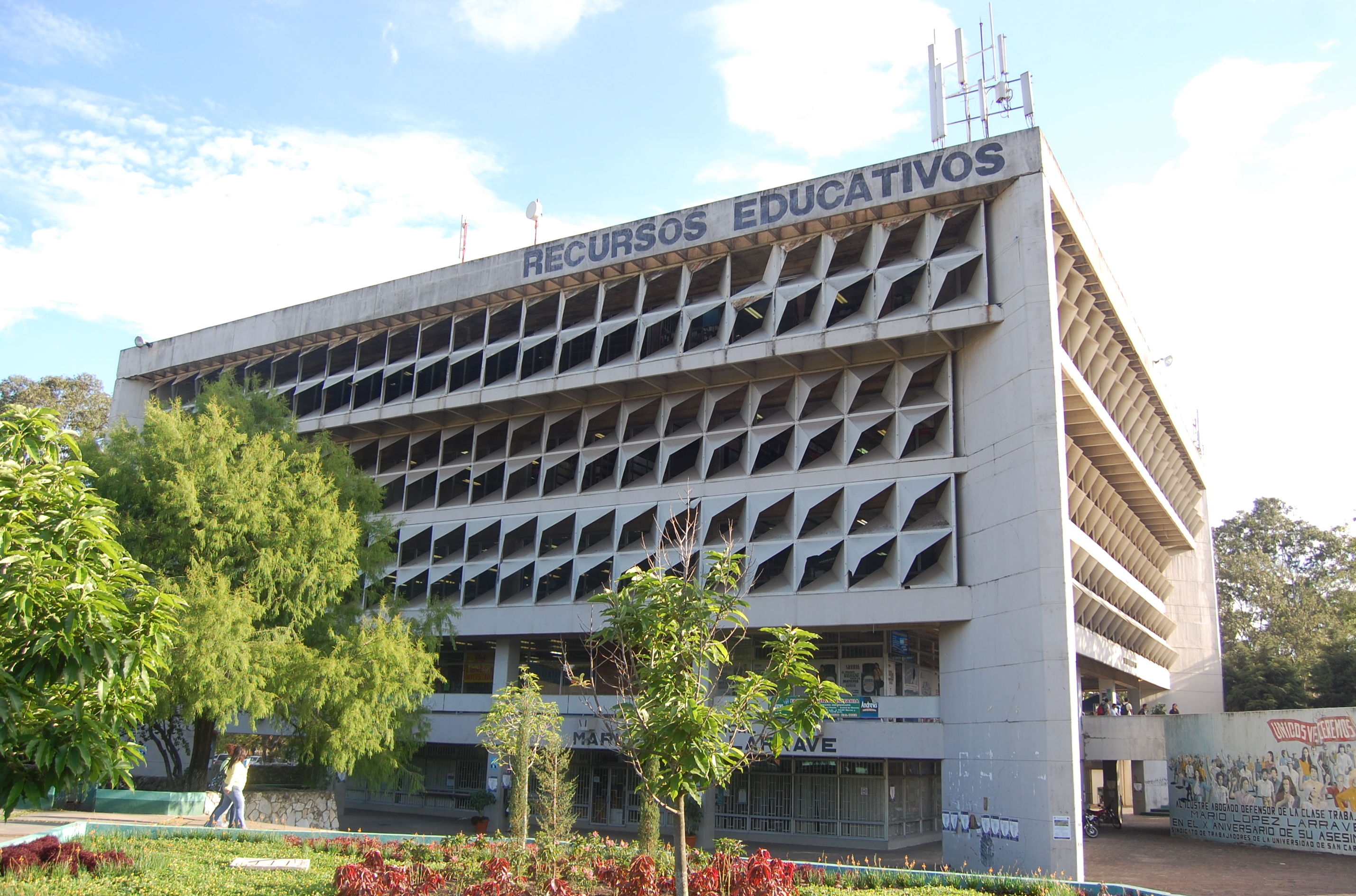 Library of the University of San Carlos, the fourth university founded in the Americas.
