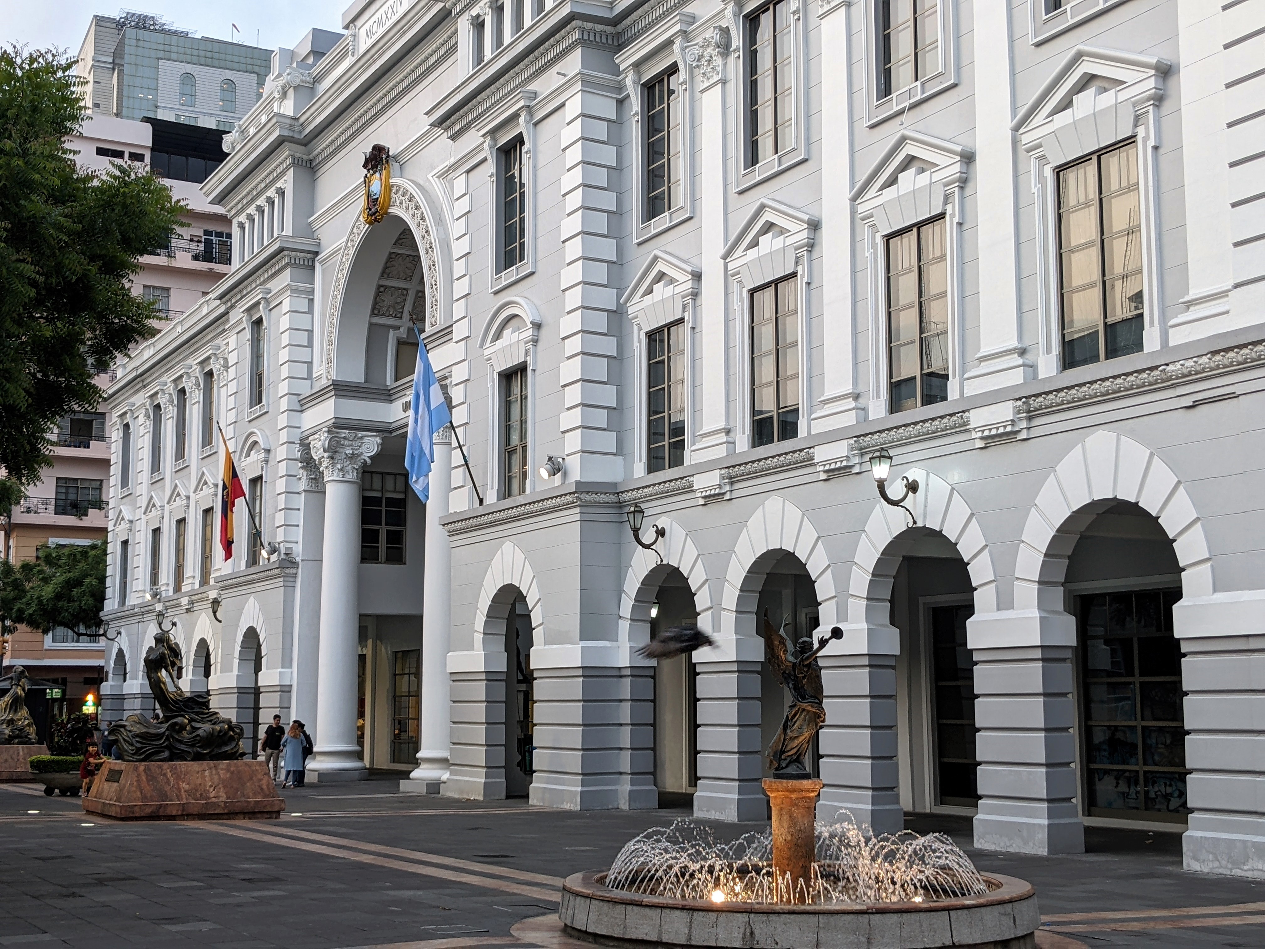 The University of the Arts (Universidad de las ArtesSpanish) in Guayaquil, representing higher education institutions in Ecuador.