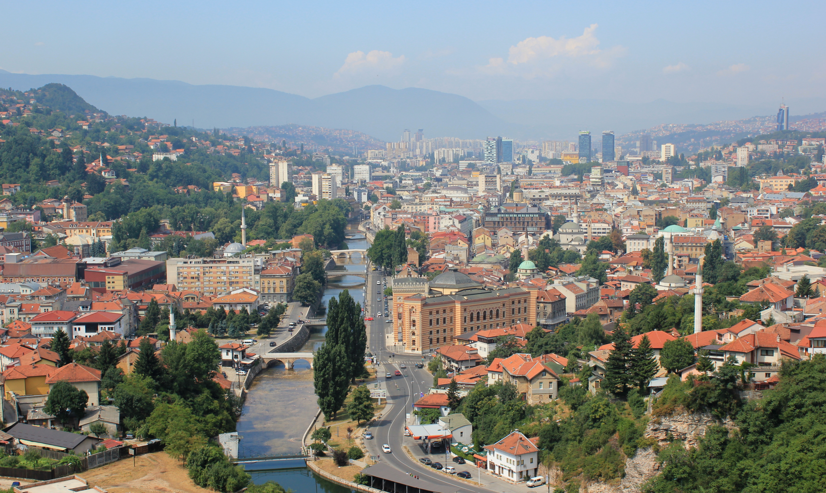 Pemandangan kota Sarajevo.
