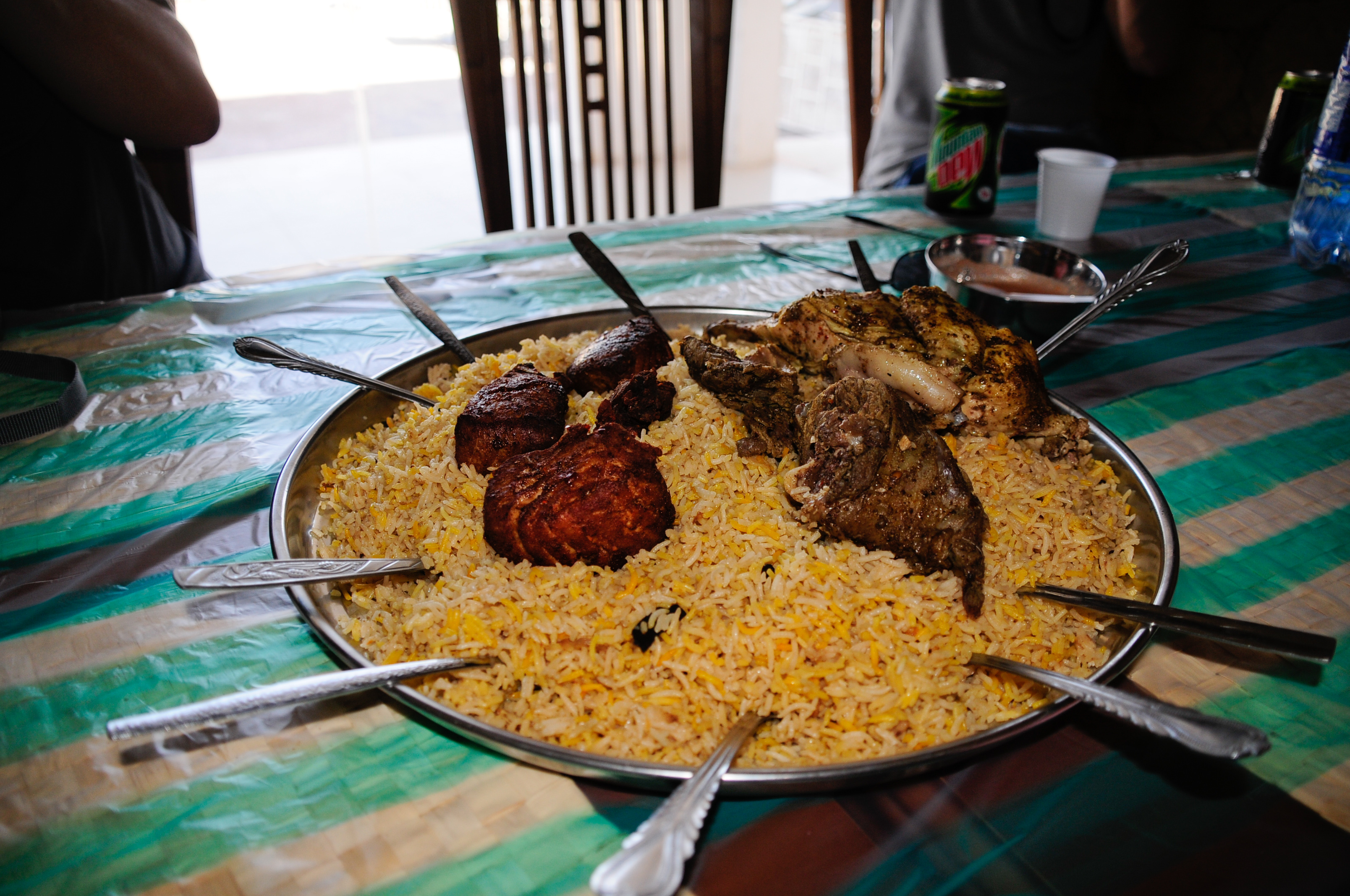 Makanan tradisional Oman