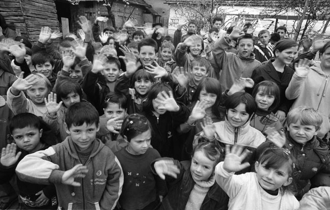 Pengungsi anak-anak Serbia dan lainnya, Cernica, Gjilan
