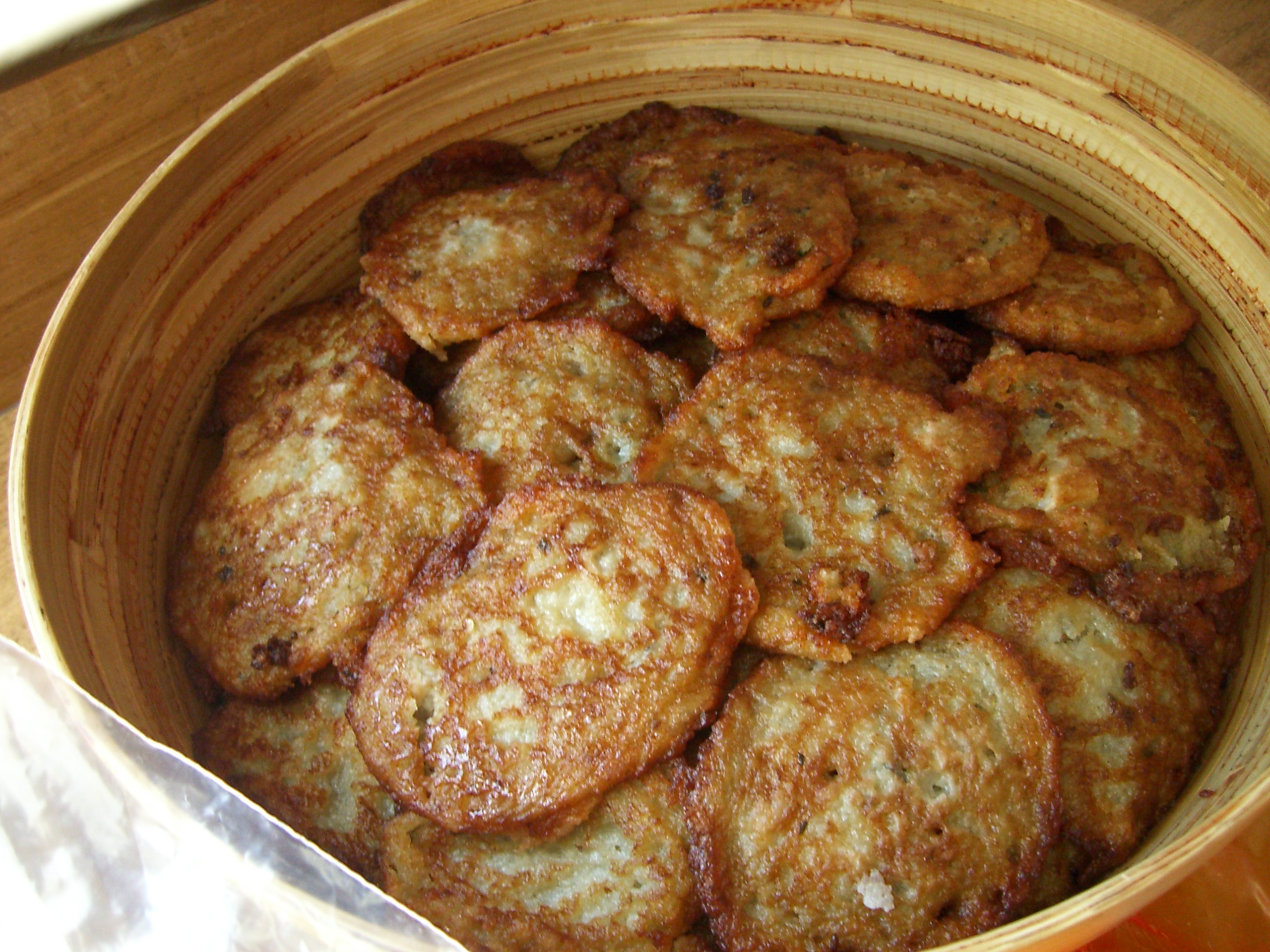 Draniki (potato pancakes), a national dish of Belarus.