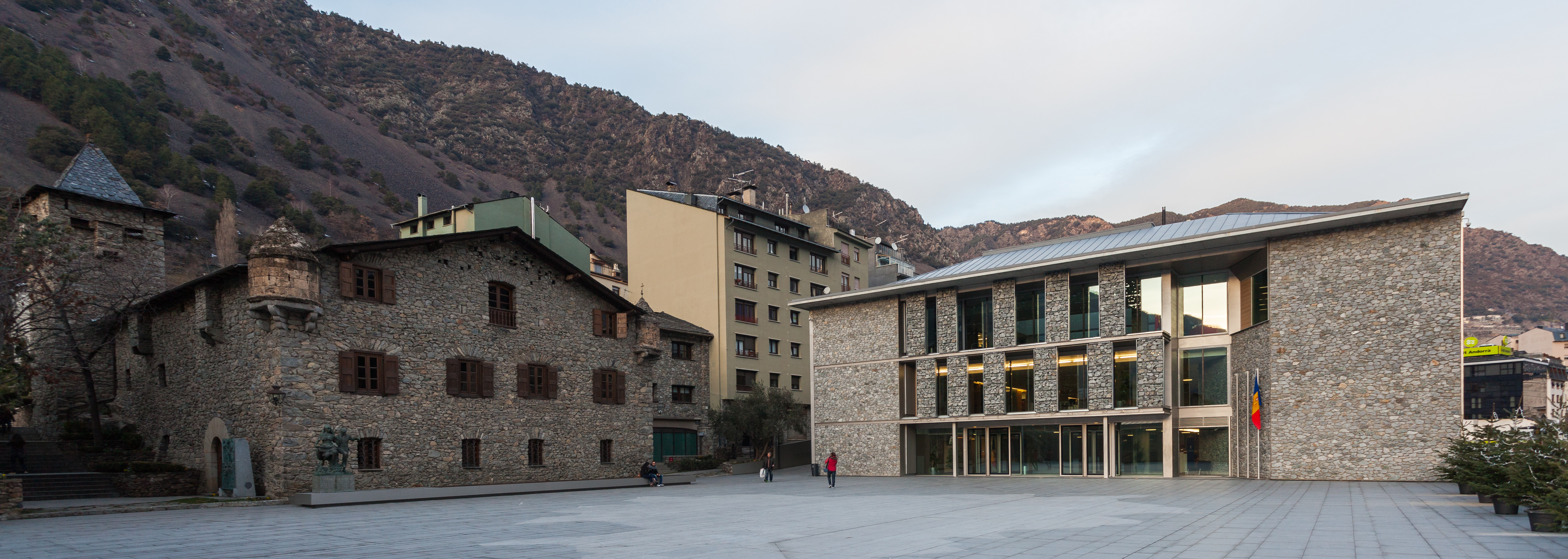 Parlemen Baru Andorra, markas Dewan Umum sejak 2011, di sebelah Casa de la Vall