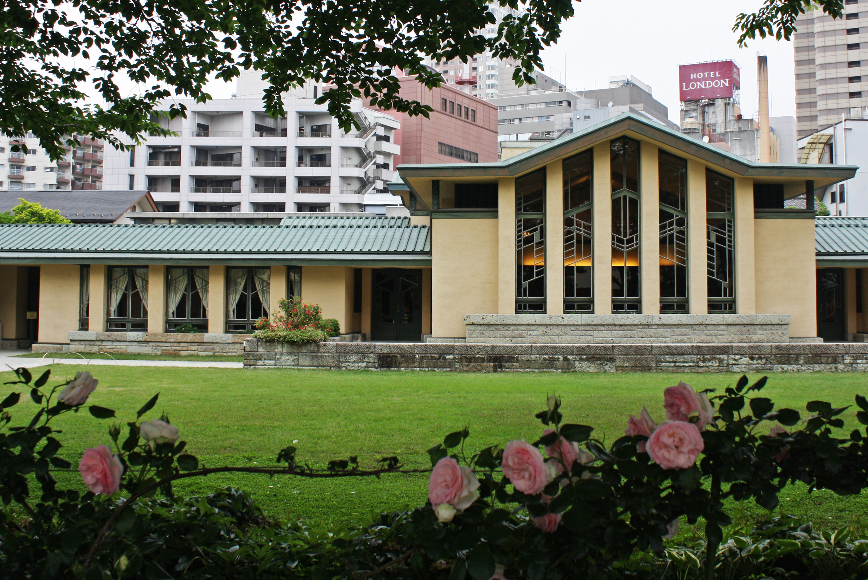 自由学園明日館本館
