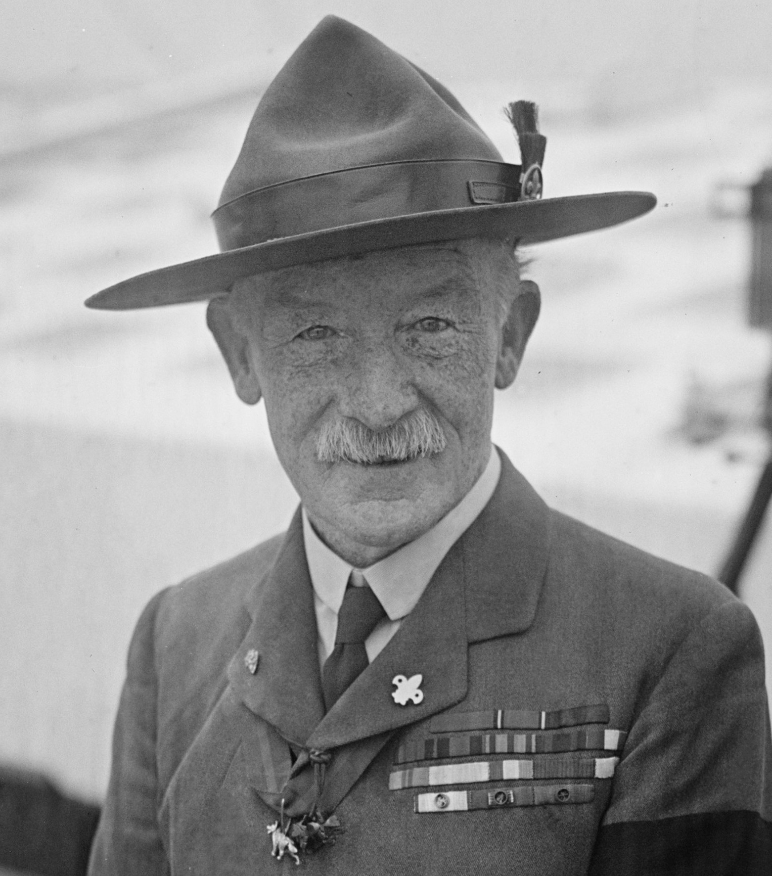 스카우팅 창시자, 로버트 배든-파웰