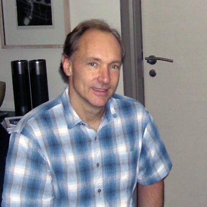 Tim Berners-Lee, năm 2005.
