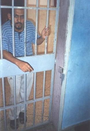 Nhà hoạt động nhân quyền người Sahrawi Ali Salem Tamek tại Nhà tù Ait Meloul, Maroc