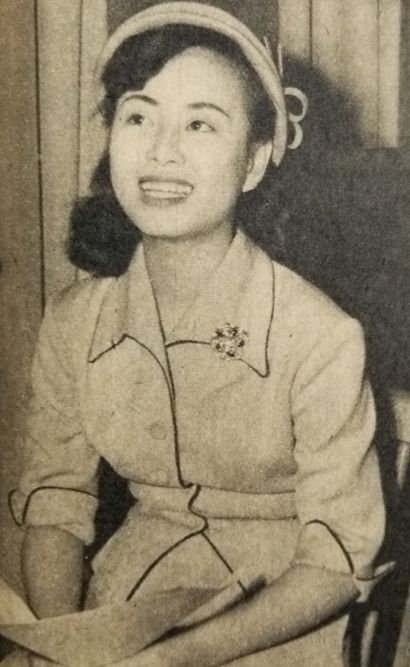 Hibari Misora pada tahun 1953.